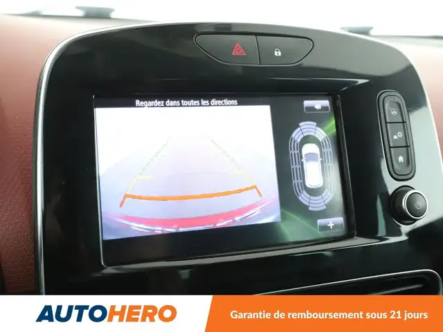 Renault Clio view 24