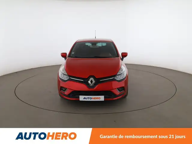 Renault Clio view 9