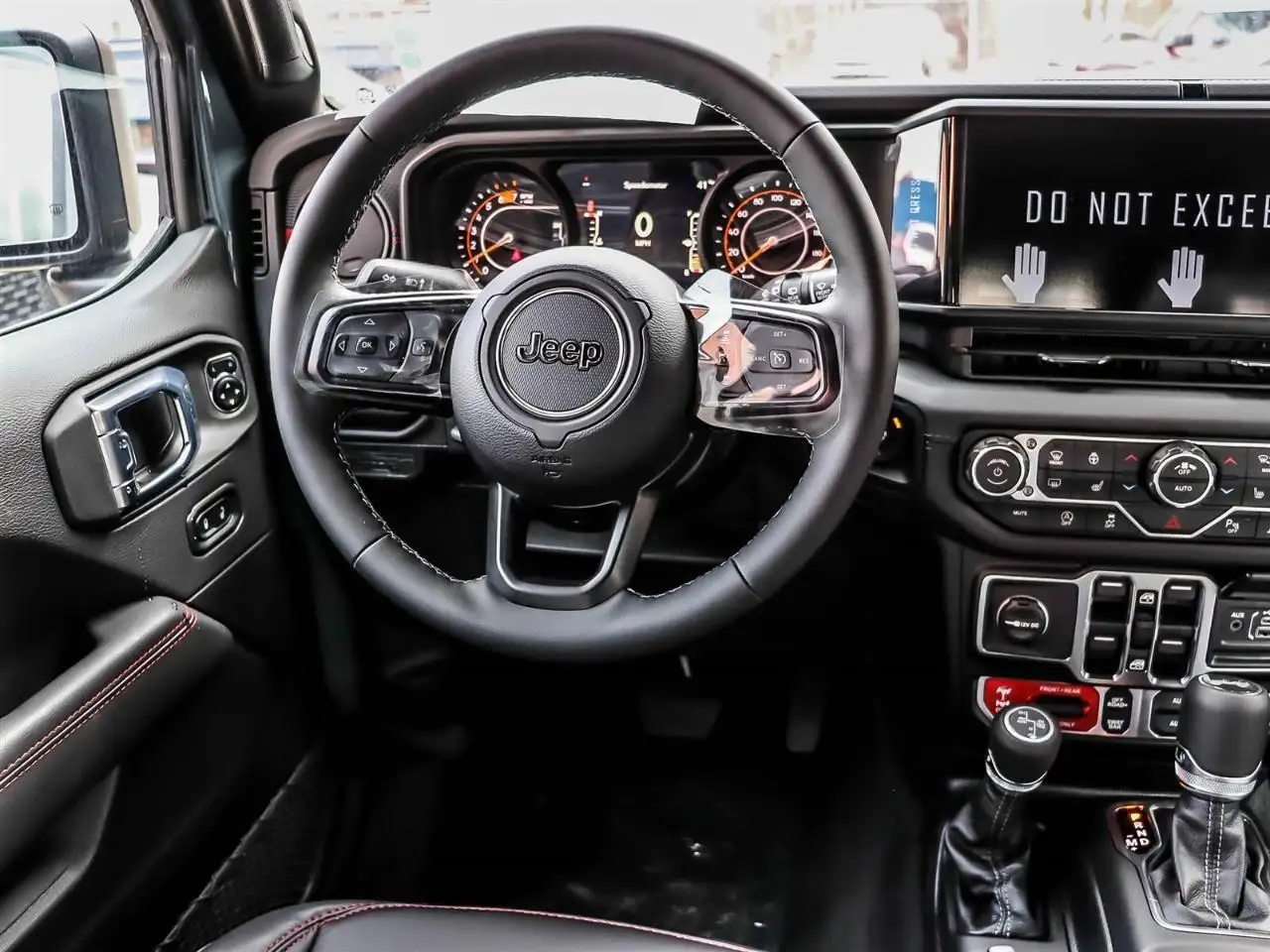 Jeep Wrangler снимка Jeep Wrangler