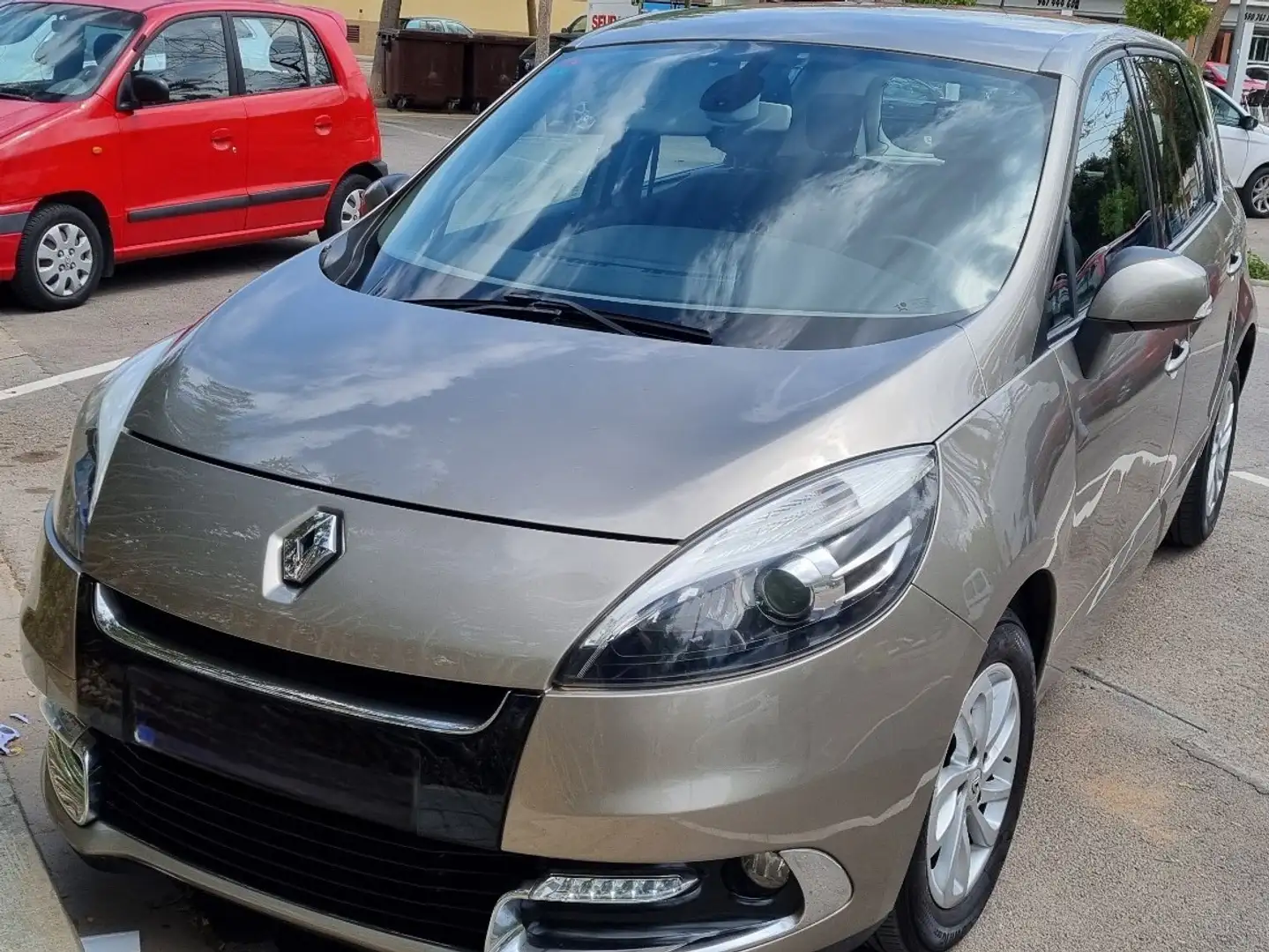 Renault Scenic Scénic 1.6dCi Energy Dynamique Bronce - 1