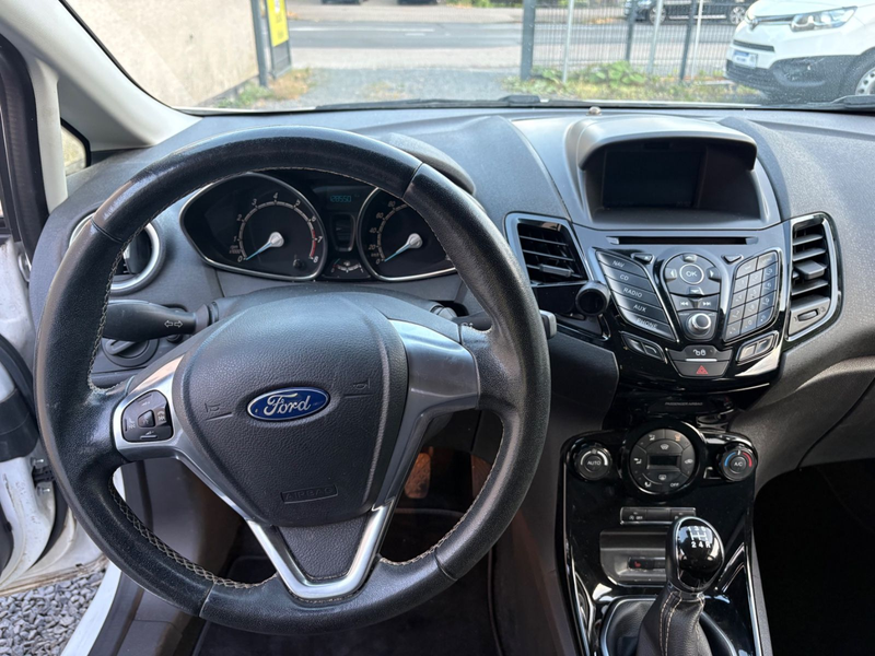 Ford Fiesta Titanium-1.Hand,Navi,Kamera,Klimaautomat, — photo 8