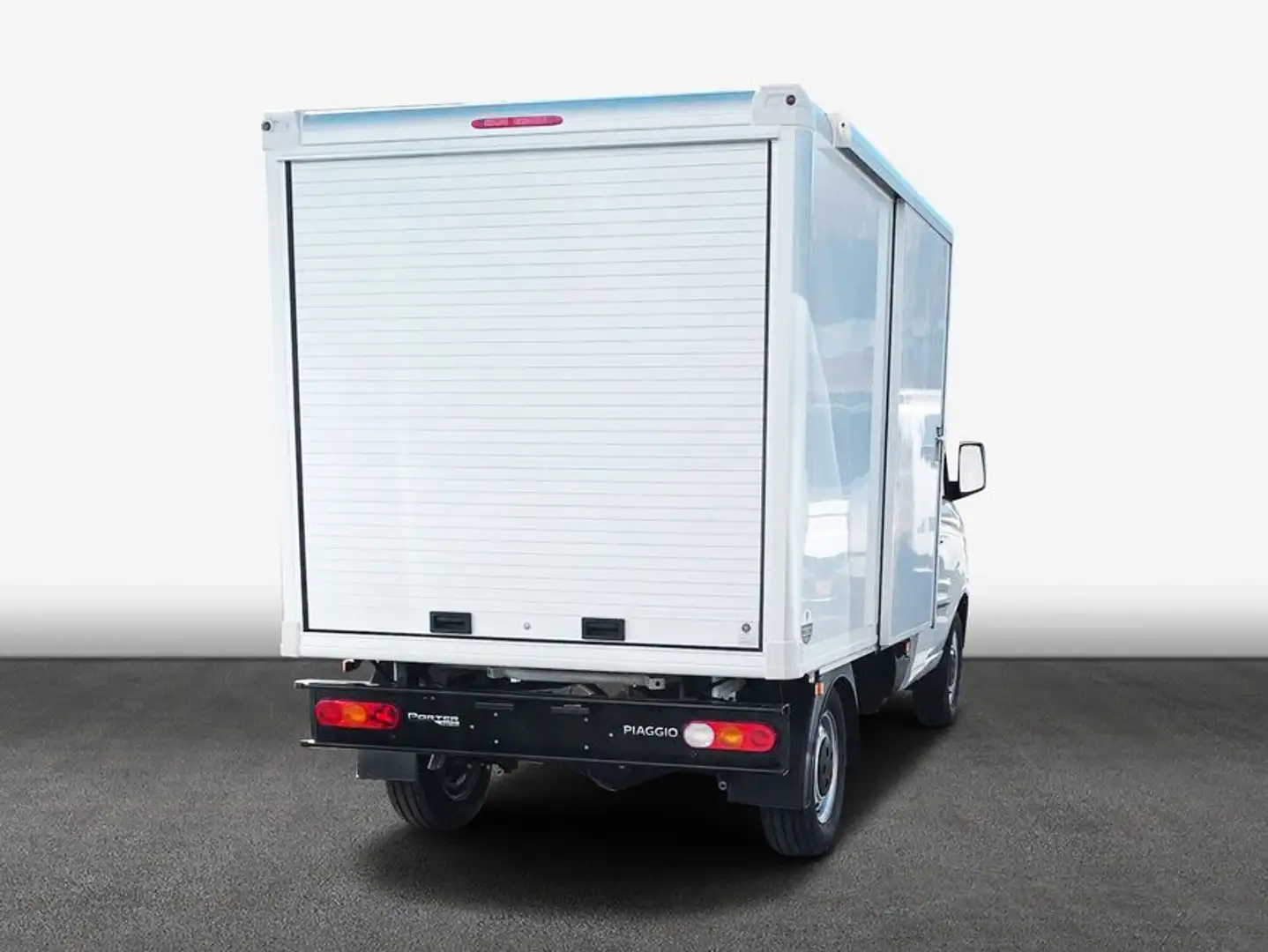 Piaggio Porter NP6 SWB CHAS 307 LR LPG TOP 78 kW Koffer Белый - 2