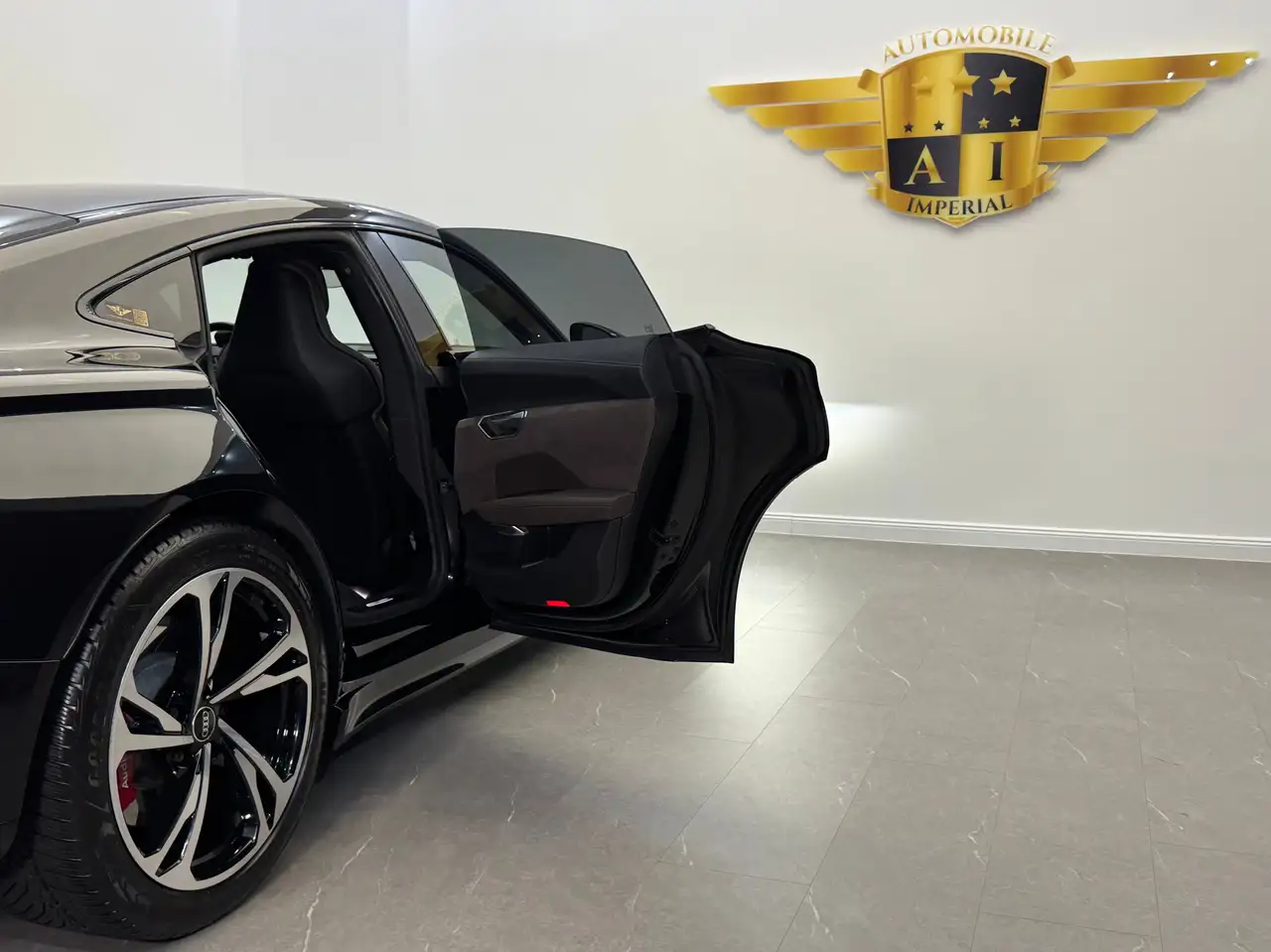 Audi e-tron GT 93,4 kWh quattro // LEASINGFÄHIG // PANO // 1.BESITZ //, миниатюра 22