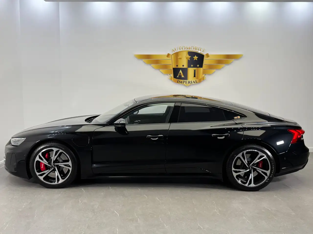 Audi e-tron GT 93,4 kWh quattro // LEASINGFÄHIG // PANO // 1.BESITZ //, миниатюра 7