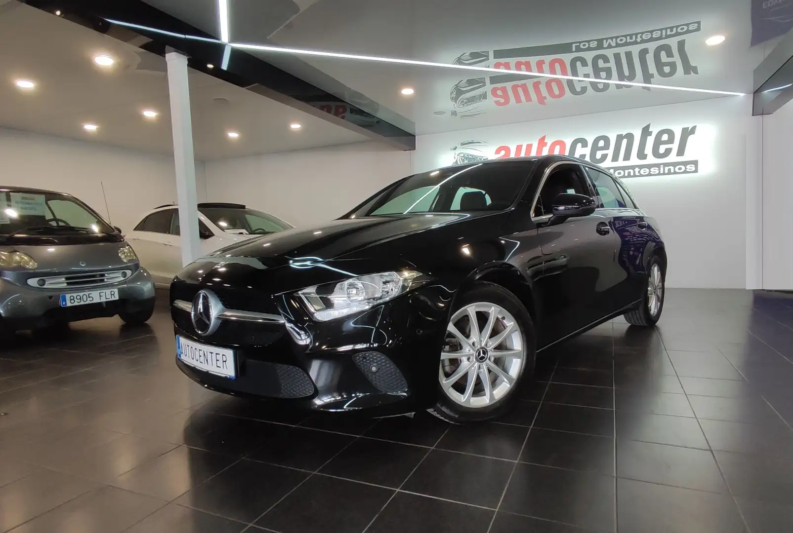 Mercedes-Benz A 180 180d 7G-DCT Negro - 1
