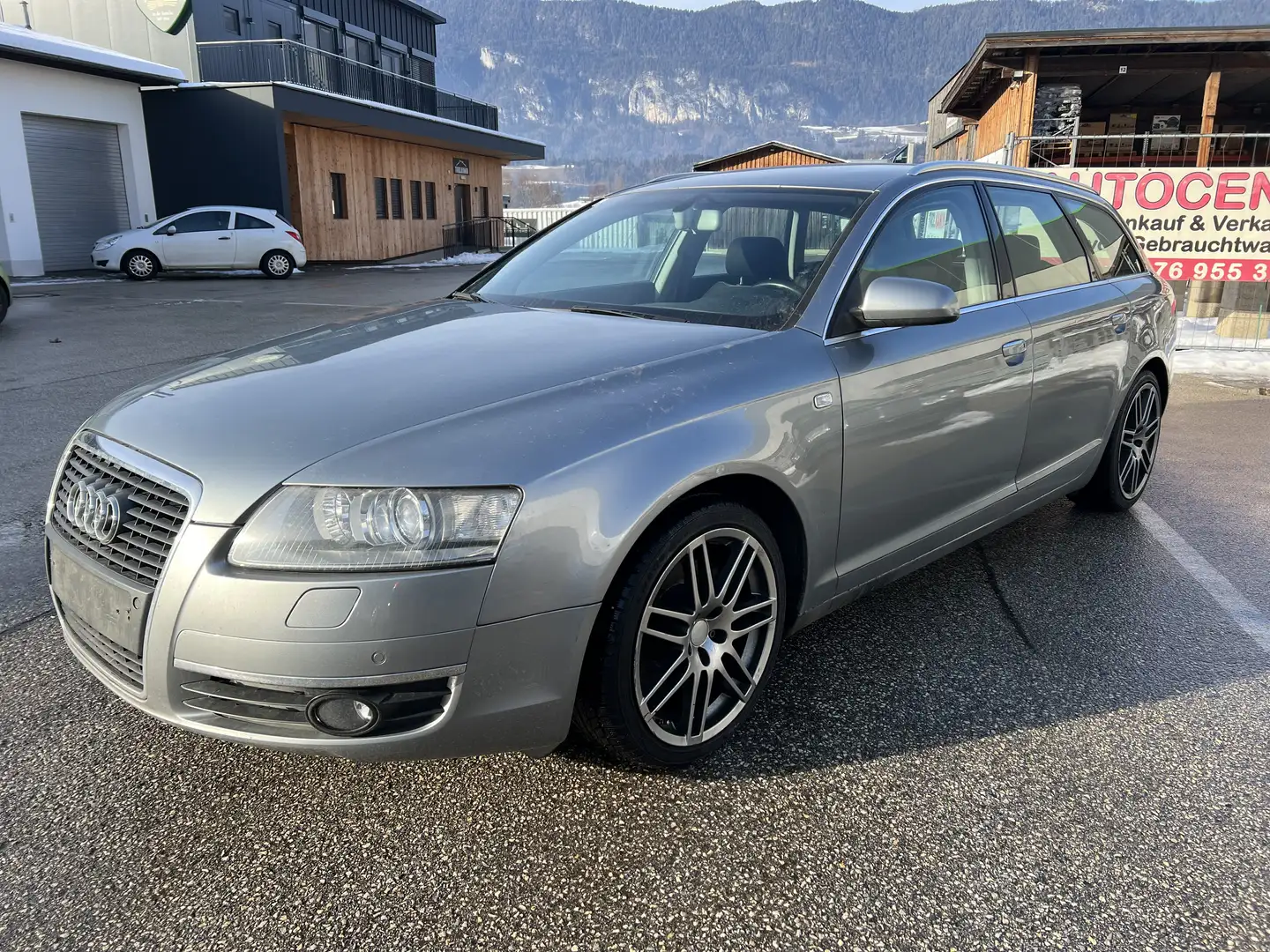 Audi A6 Avant 2,0 TDI - 1