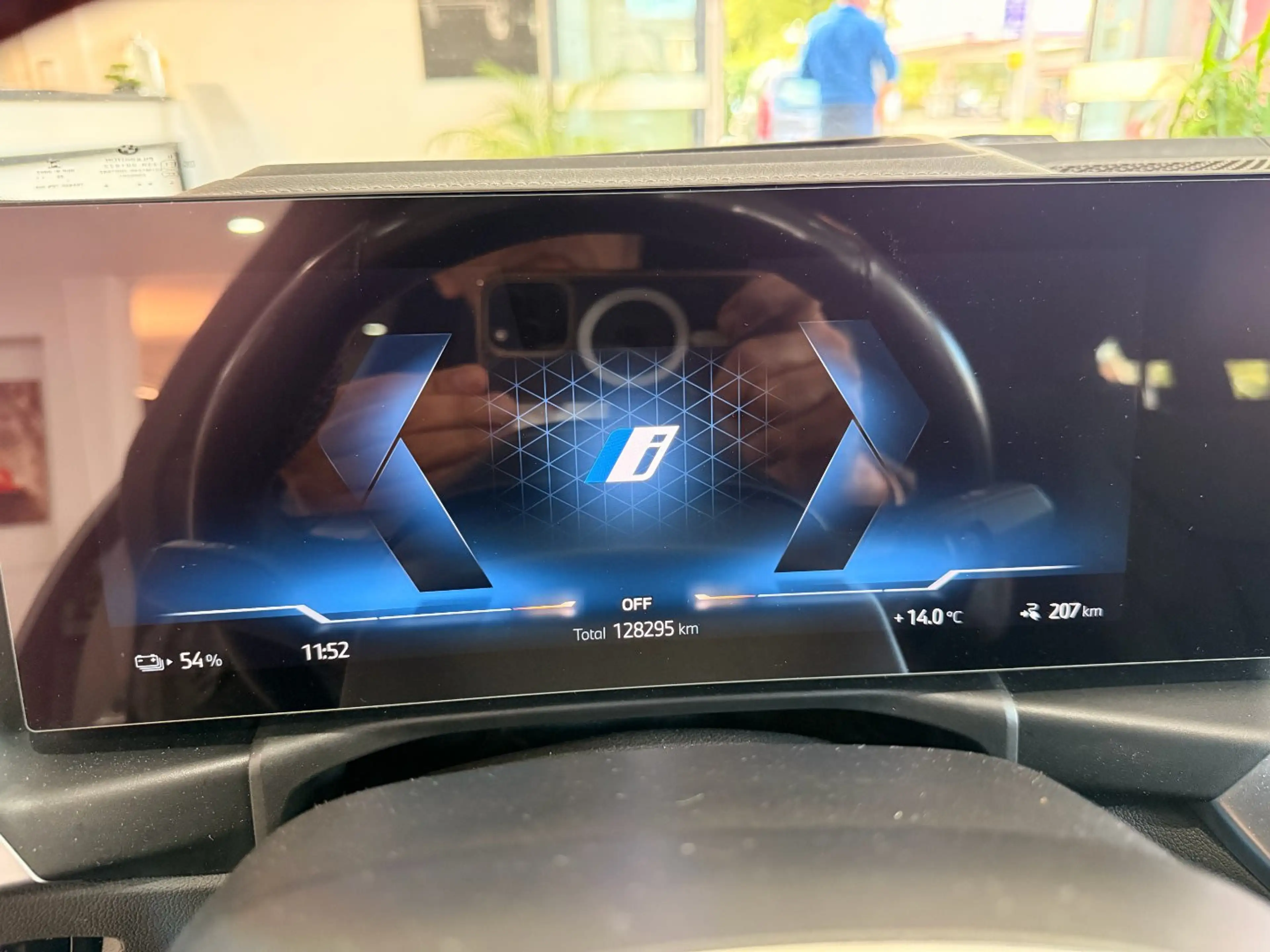BMW i4 M50 M Sport*Sitzheizung*NAVI — photo 17
