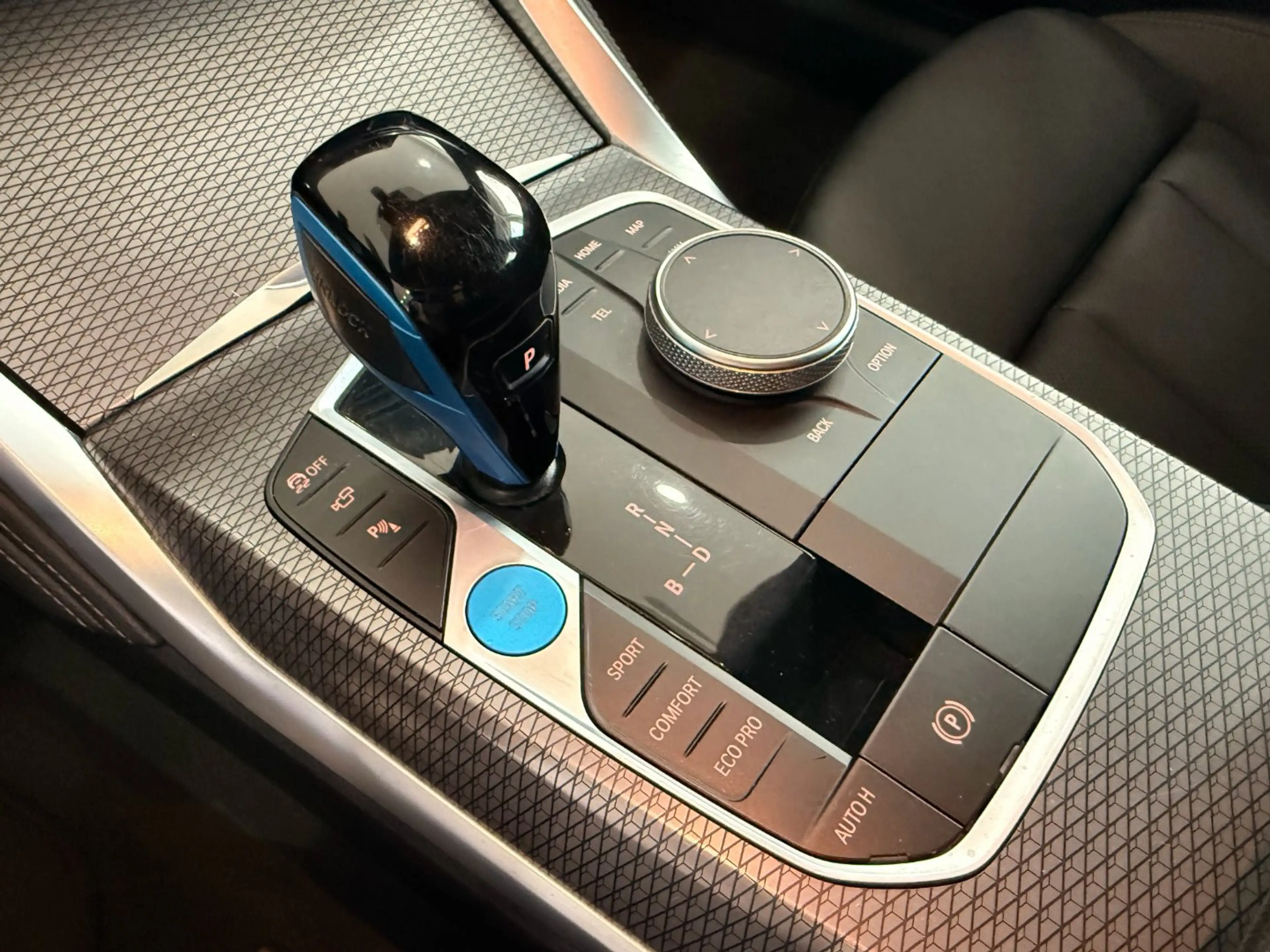 BMW i4 M50 M Sport*Sitzheizung*NAVI — photo 16