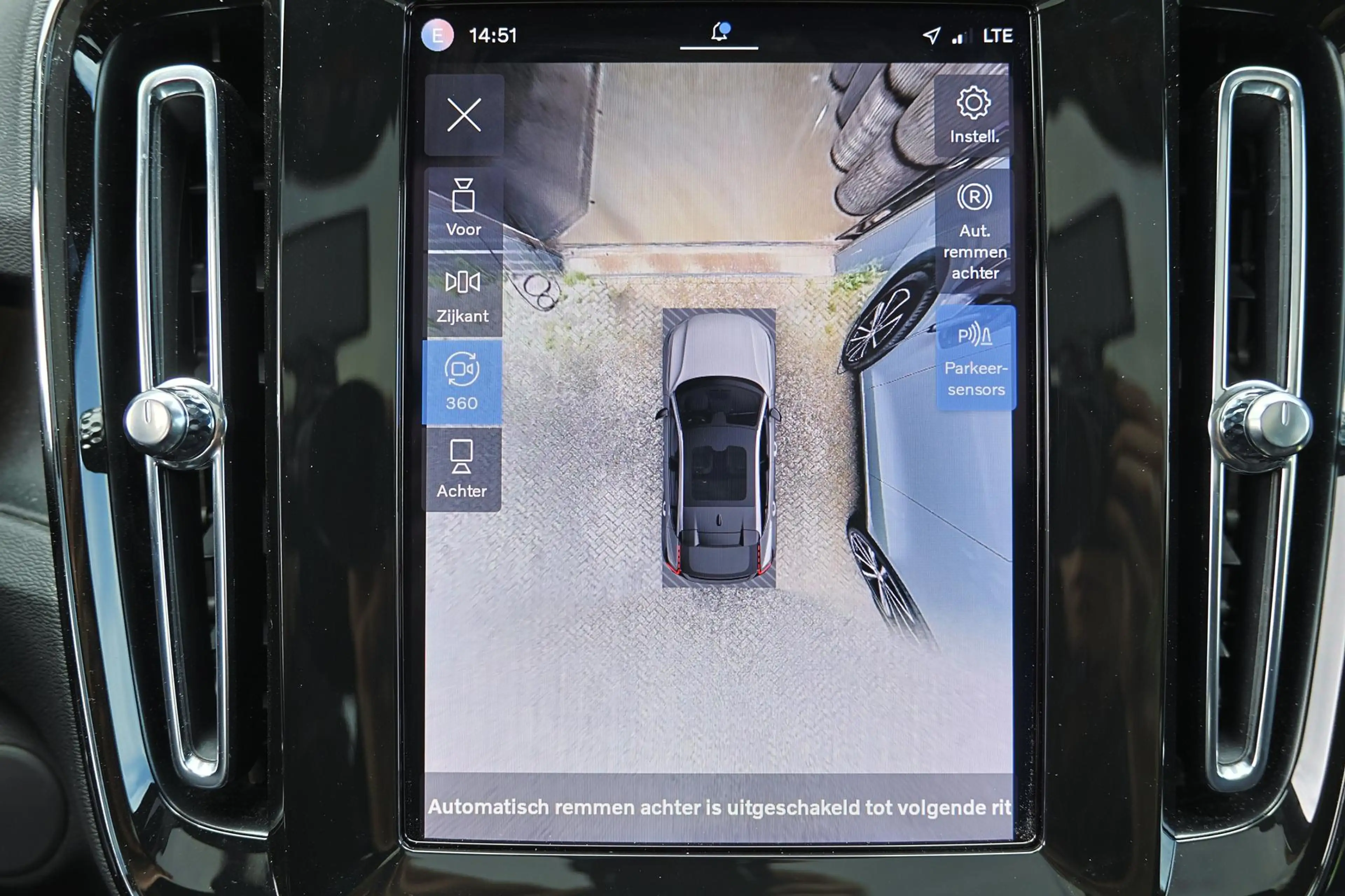 Volvo EC40 Performance Plus 82 kWh - Panoramadak - IntelliSaf — photo 9