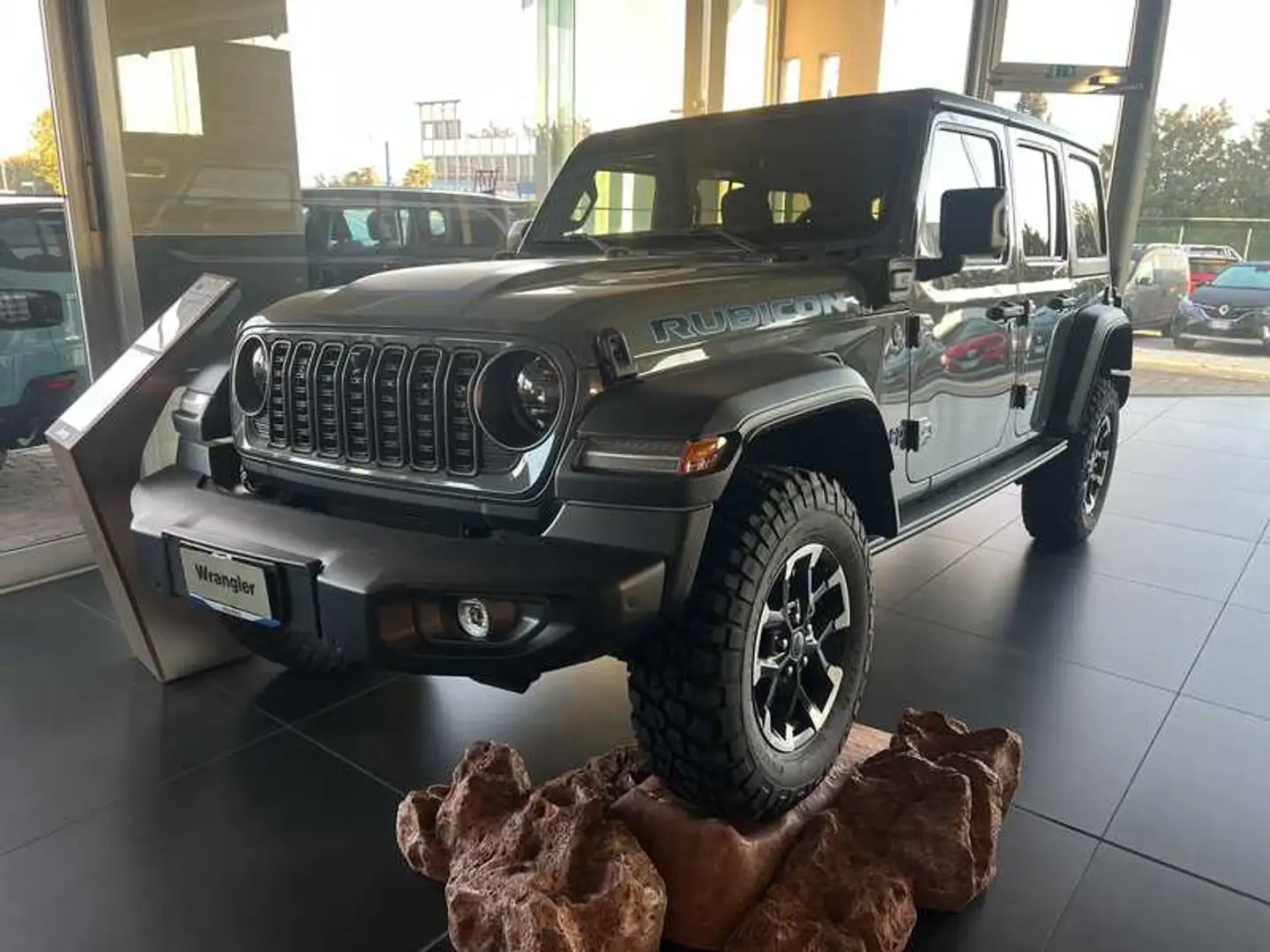 Jeep Wrangler Unlimited 2.0 atx phev Rubicon 4xe auto Nuovo Mult Grigio - 1