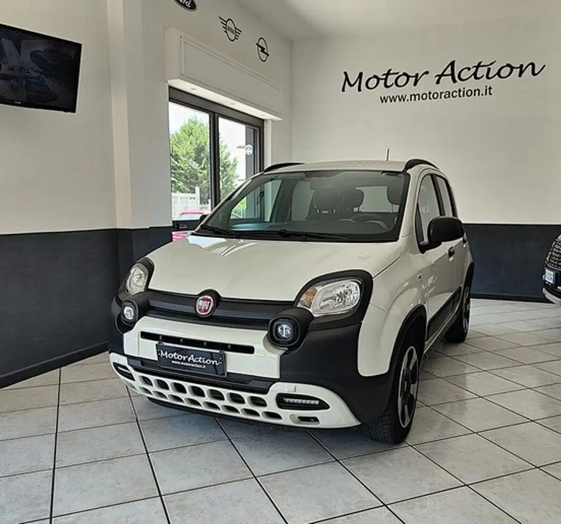 Fiat Panda Panda 1.0 firefly hybrid City Cross Bianco - 2