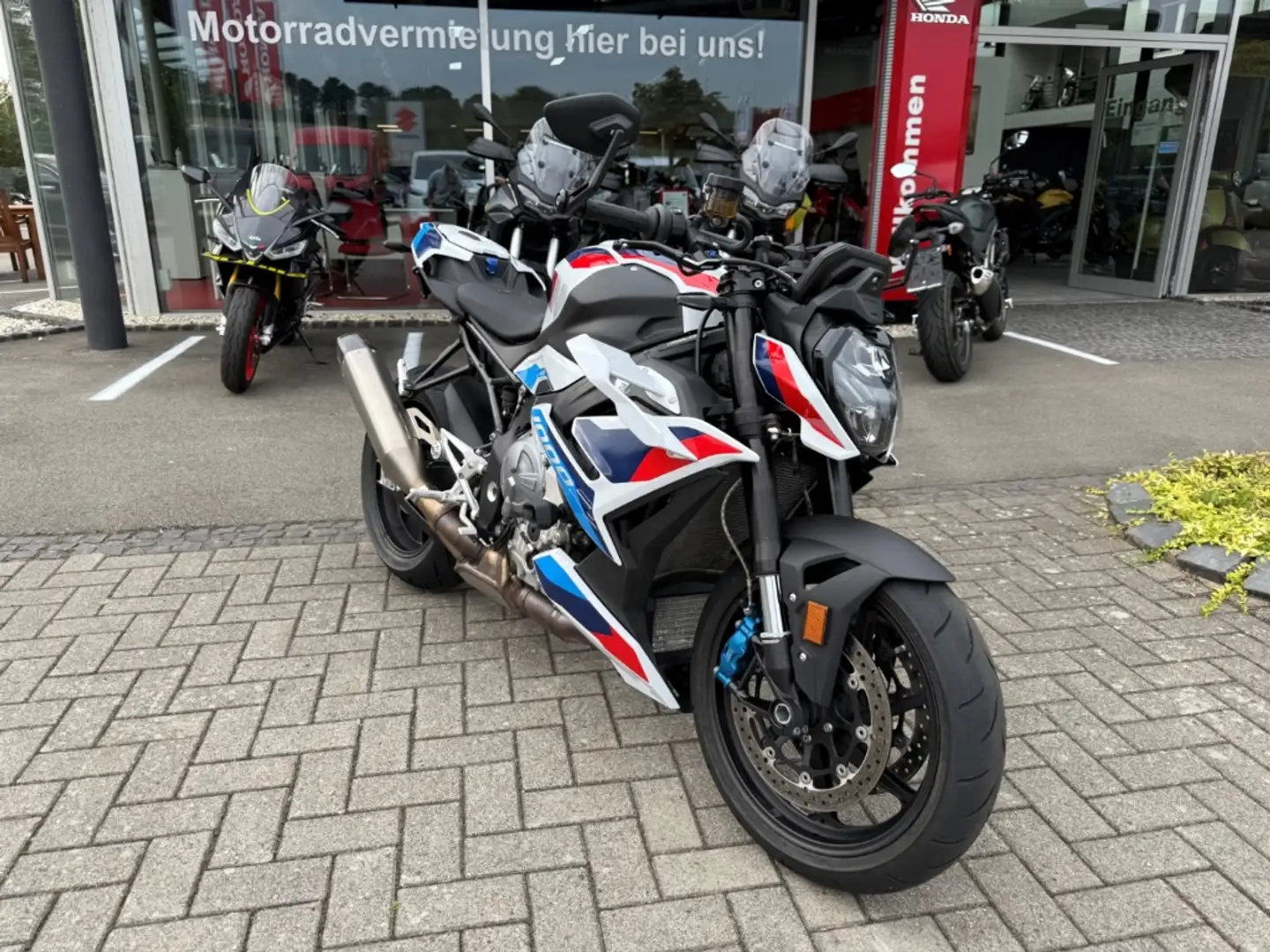BMW M 1000 R *1 Hand*Checkheft*210 PS*Weiß* Blanc - 2