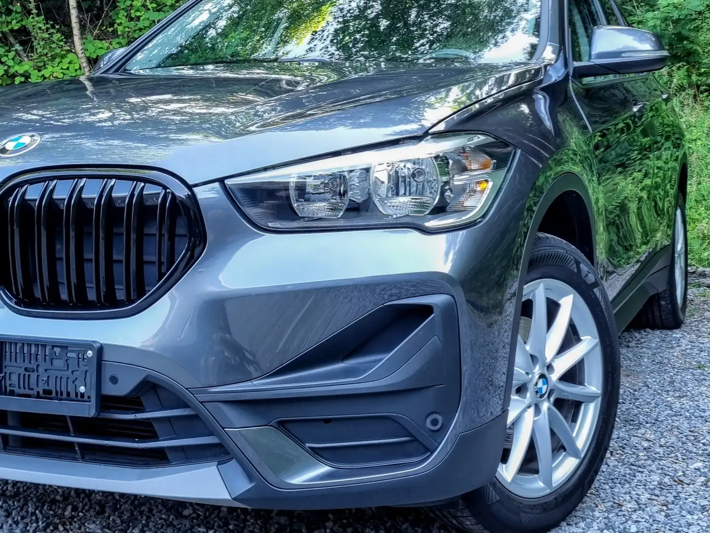 BMW X1 16 d sDrive  * Navi*PDC*  TMC=81 € Gris - 2