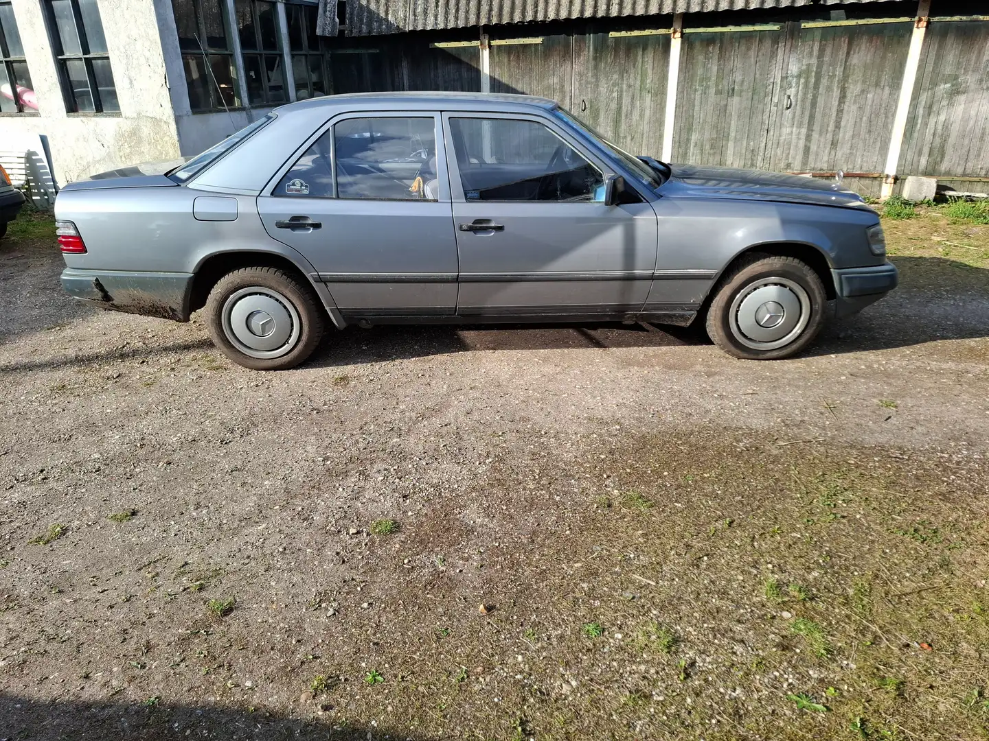 Mercedes-Benz E 260 E 260 Gris - 2