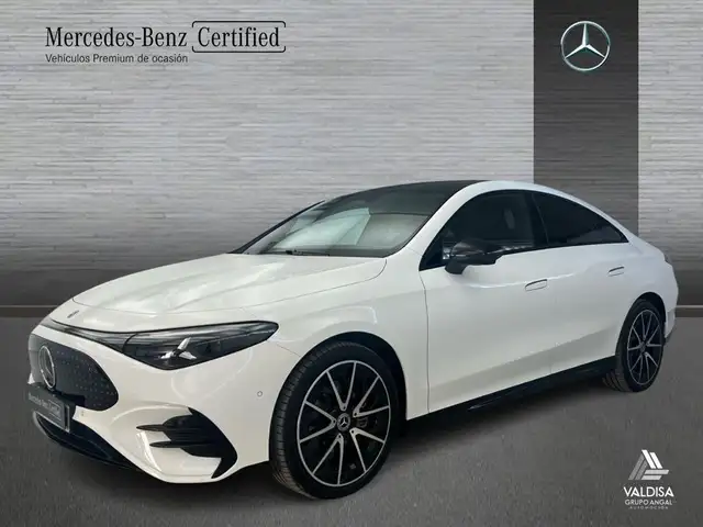 Mercedes-Benz CLA 250 250+ con tecnología EQ