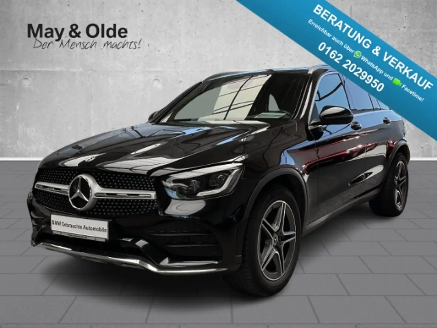 Mercedes-Benz GLC 300 AMG Sportpaket AHK LED Pano Digitales-CP T-Leder Schwarz - 1
