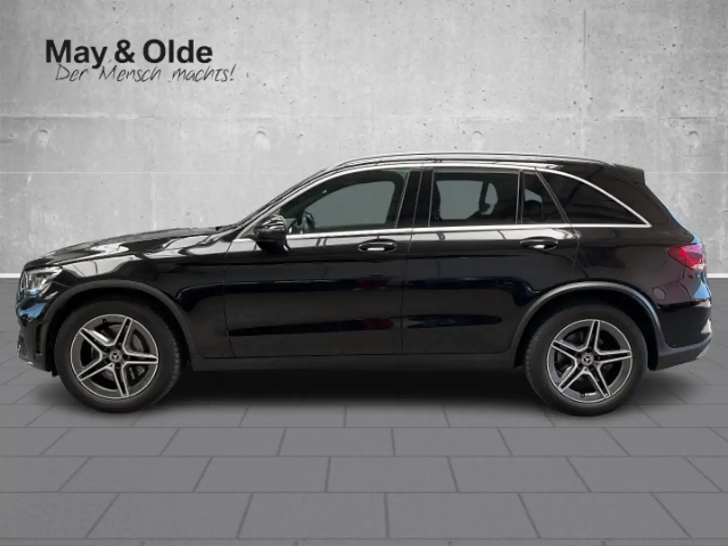 Mercedes-Benz GLC 300 AMG Sportpaket AHK LED Pano Digitales-CP T-Leder Schwarz - 2