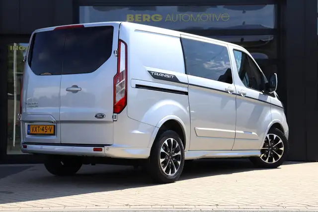 Ford Transit Custom view 17