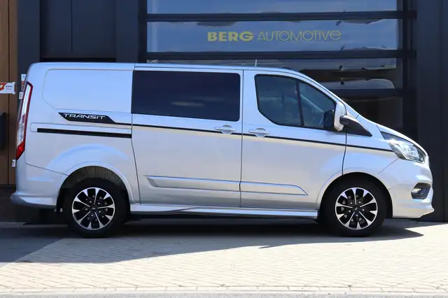 Ford Transit Custom view 10