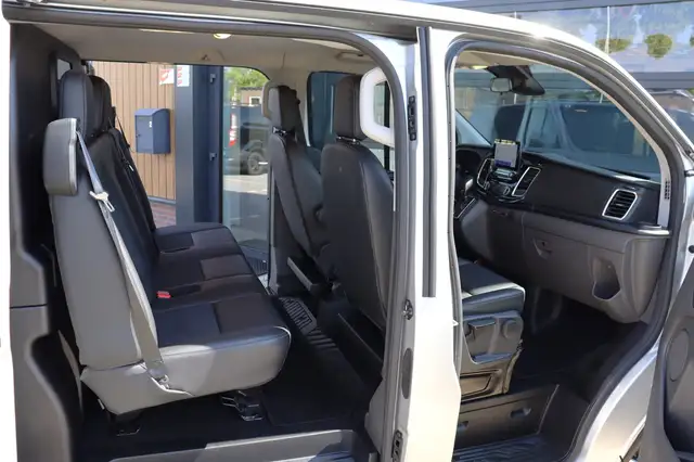 Ford Transit Custom view 21