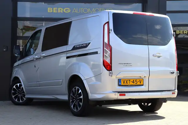 Ford Transit Custom view 18