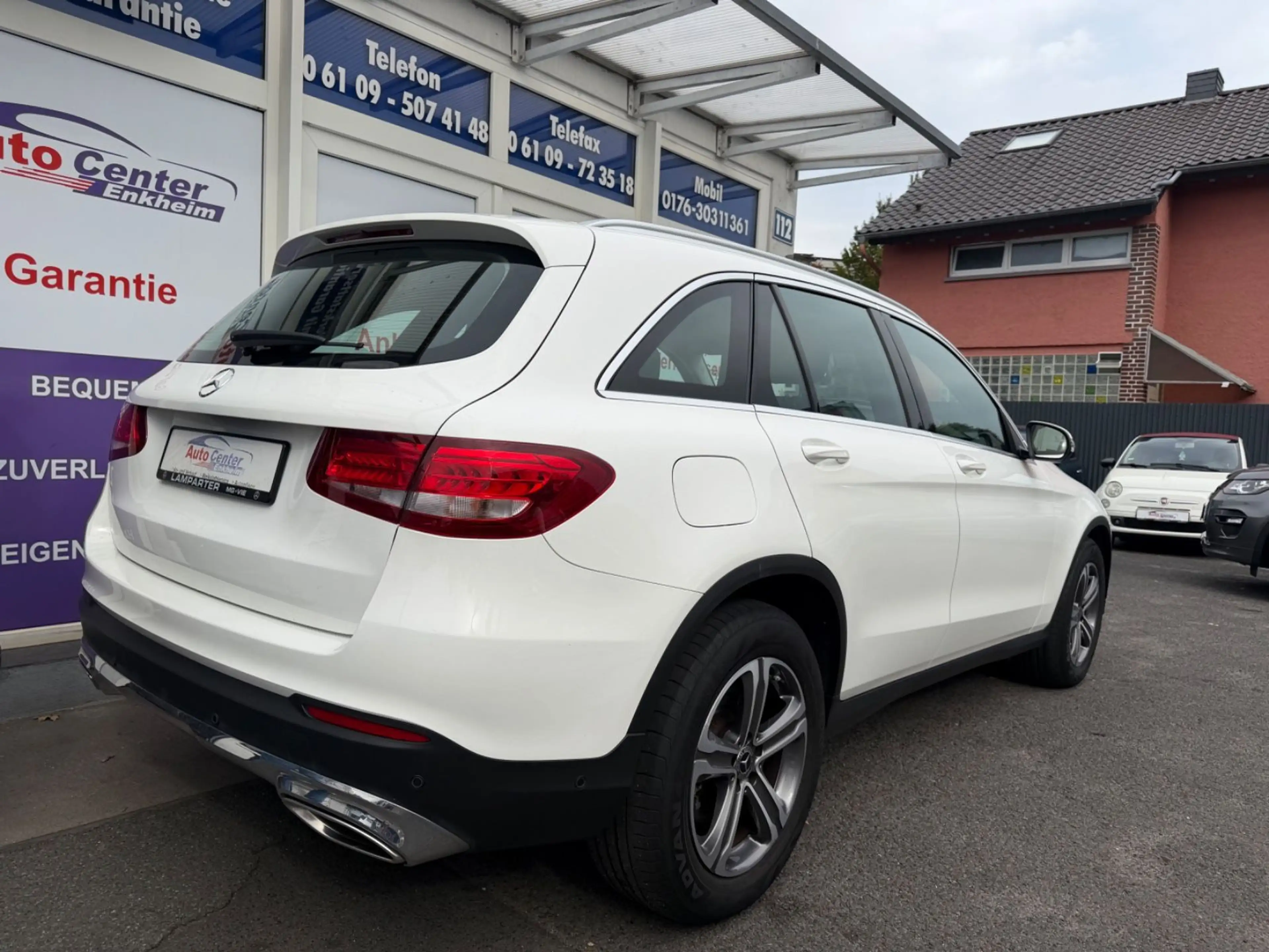 Mercedes-Benz GLC 250 4Matic *1.Hand*Rentnerfzg*Navi*Leder* — photo 5