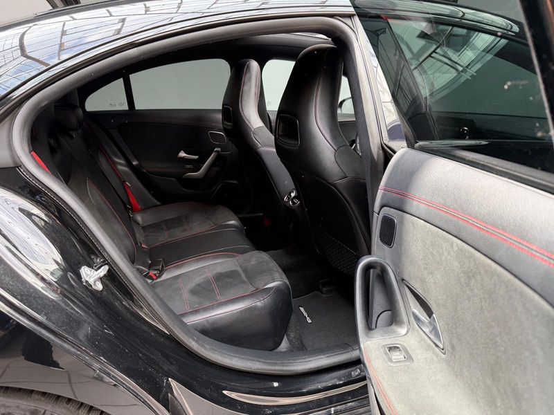 Mercedes-Benz CLA 35 AMG 4M +HU NEU+PANO+NIGHT+MULTIBEAM+ — photo 13