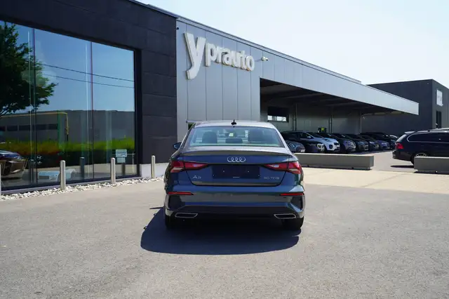 Audi A3 view 4