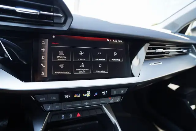 Audi A3 view 25