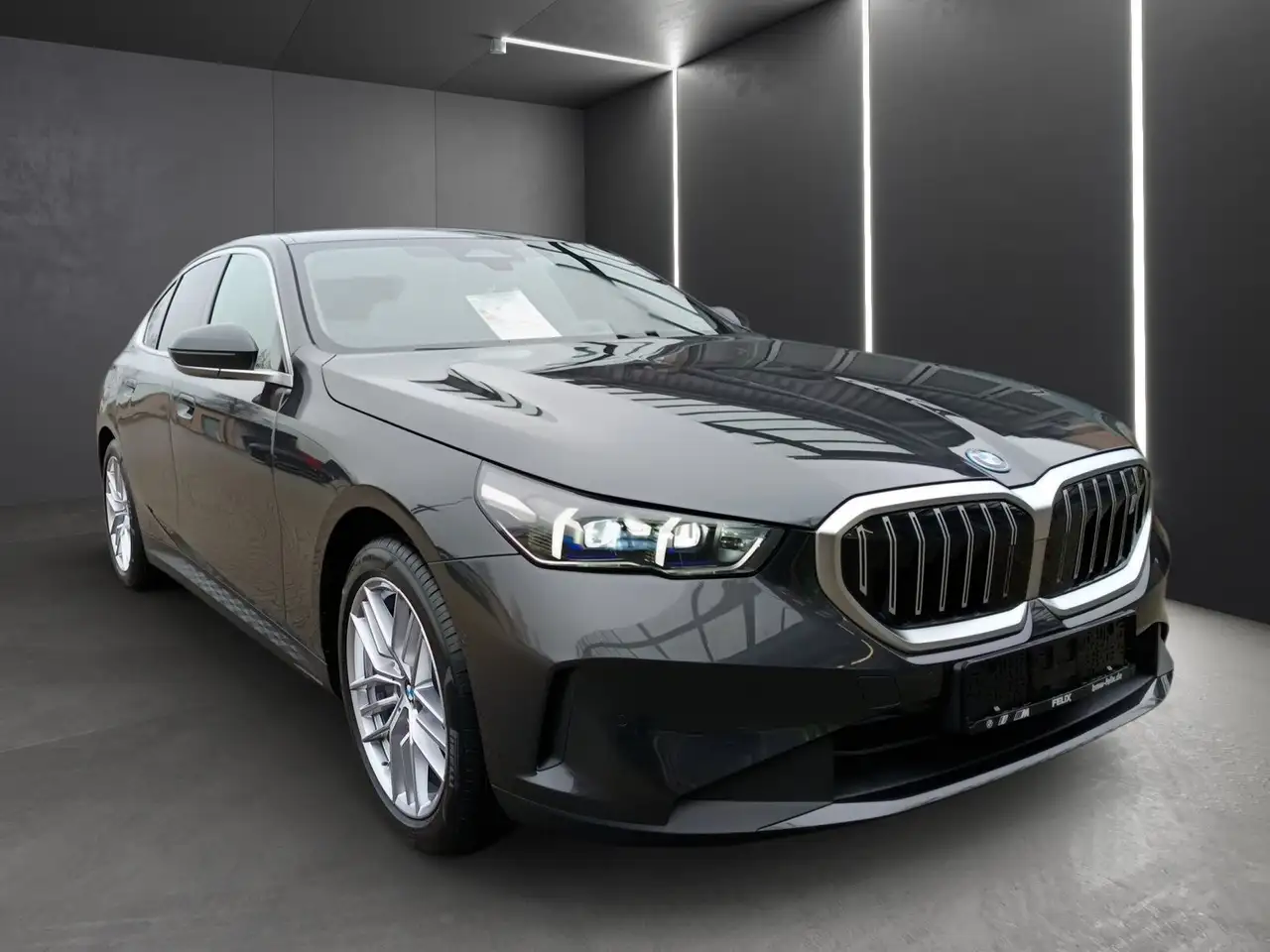BMW i5 eDrive40 HARMAN/KARDON+19"LM+SSV+LED ADAPTIV+DRIVI 2