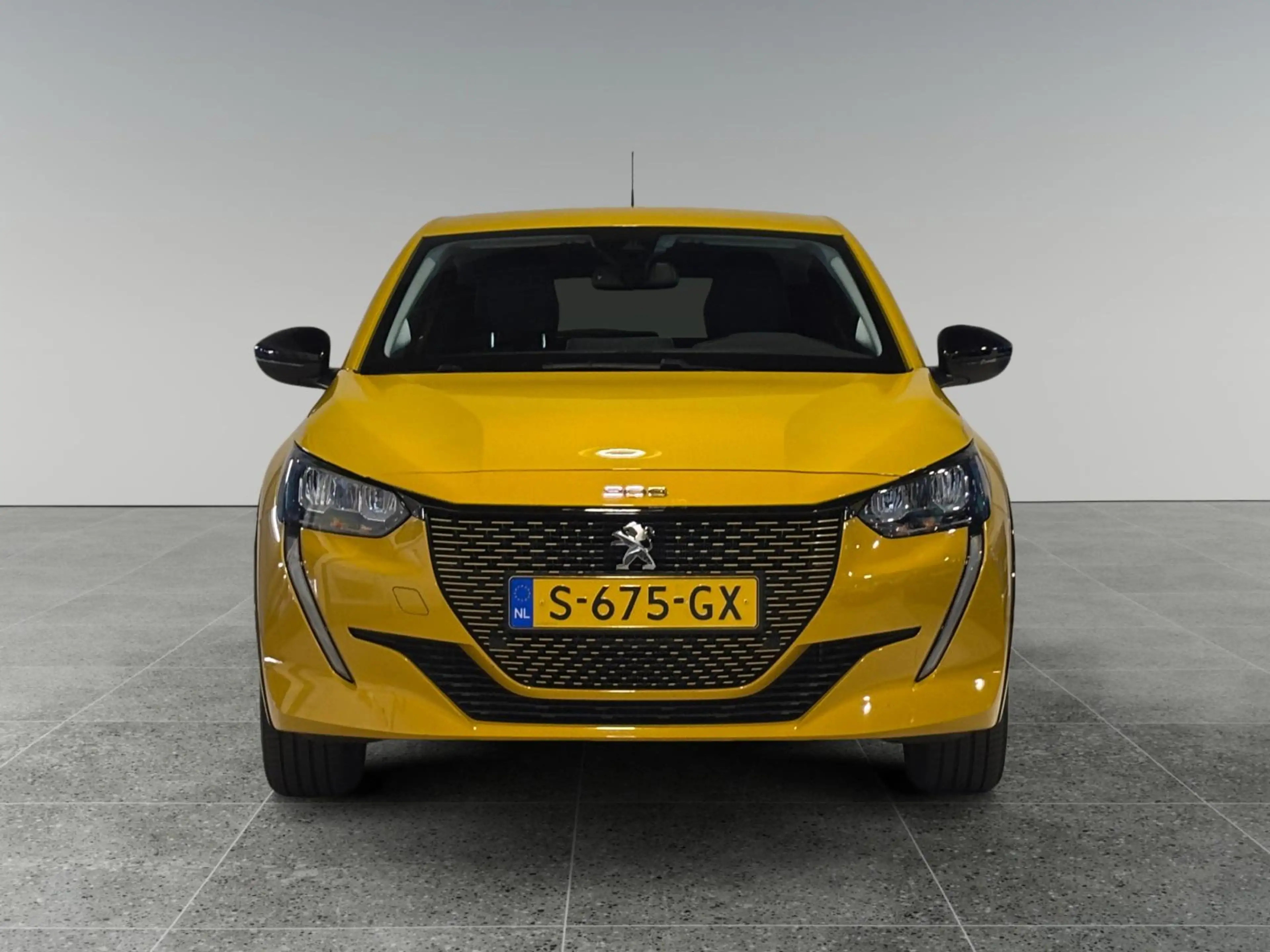 Peugeot e-208 Allure Pack EV 3-FASEN 50 kWh 136pk | STOELVERW. | — photo 2