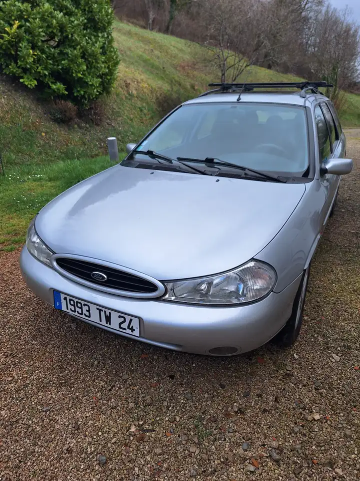 Ford Mondeo Clipper 1.8 TD GLX