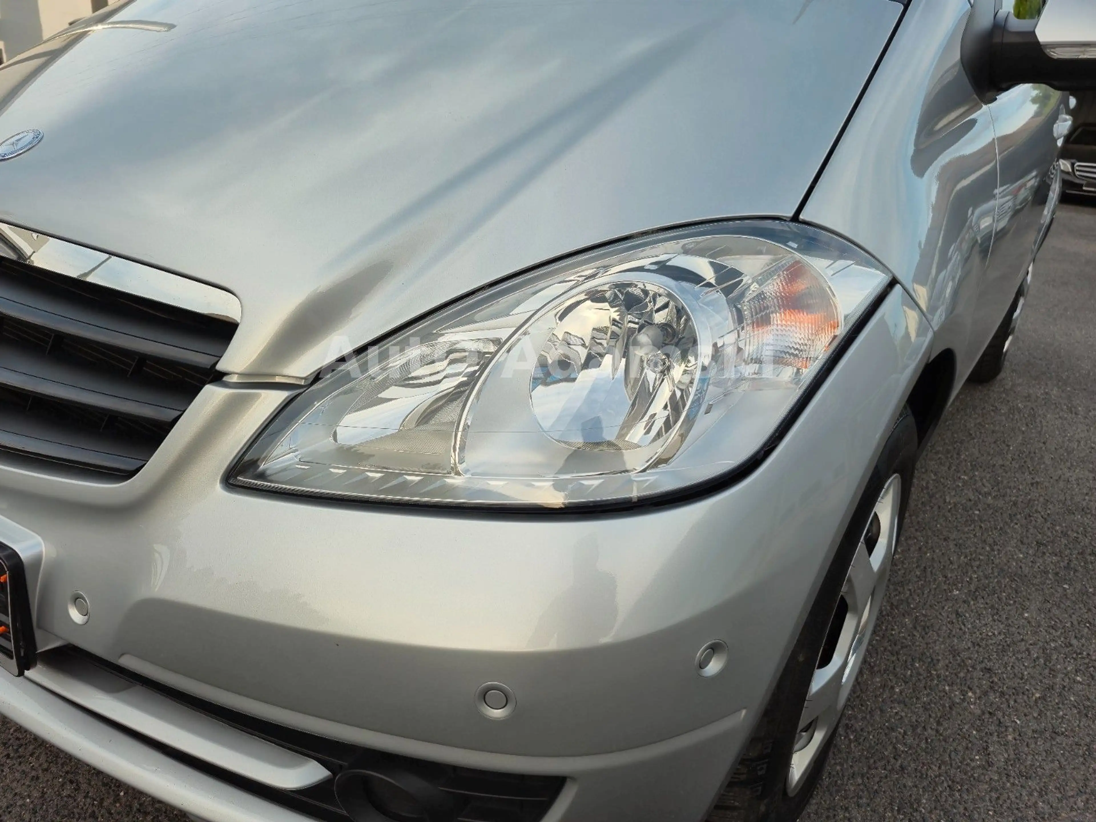 Mercedes-Benz A 180 Autotronic Aktiver Parkassistent 54tkm — photo 14