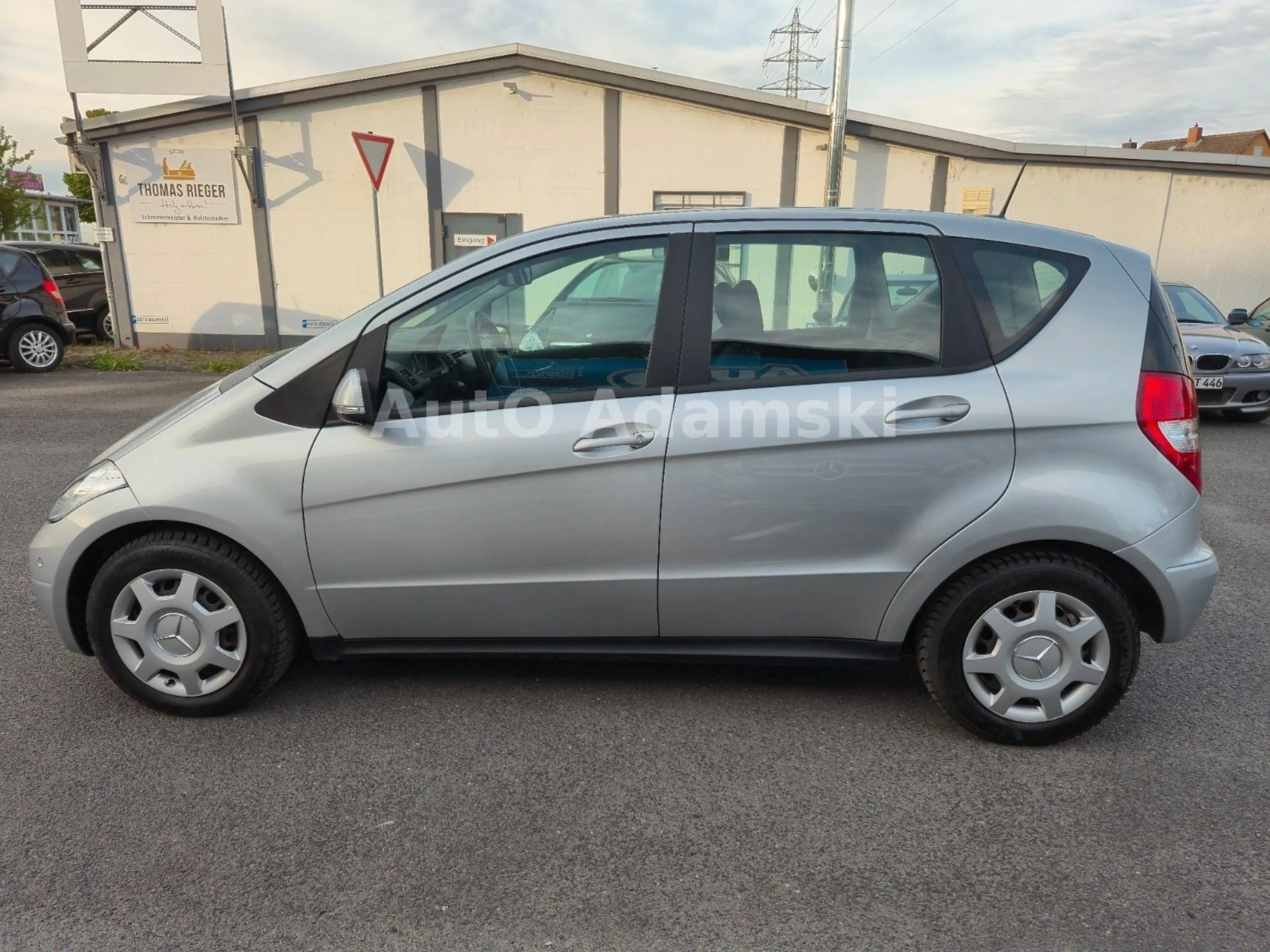 Mercedes-Benz A 180 Autotronic Aktiver Parkassistent 54tkm — photo 12