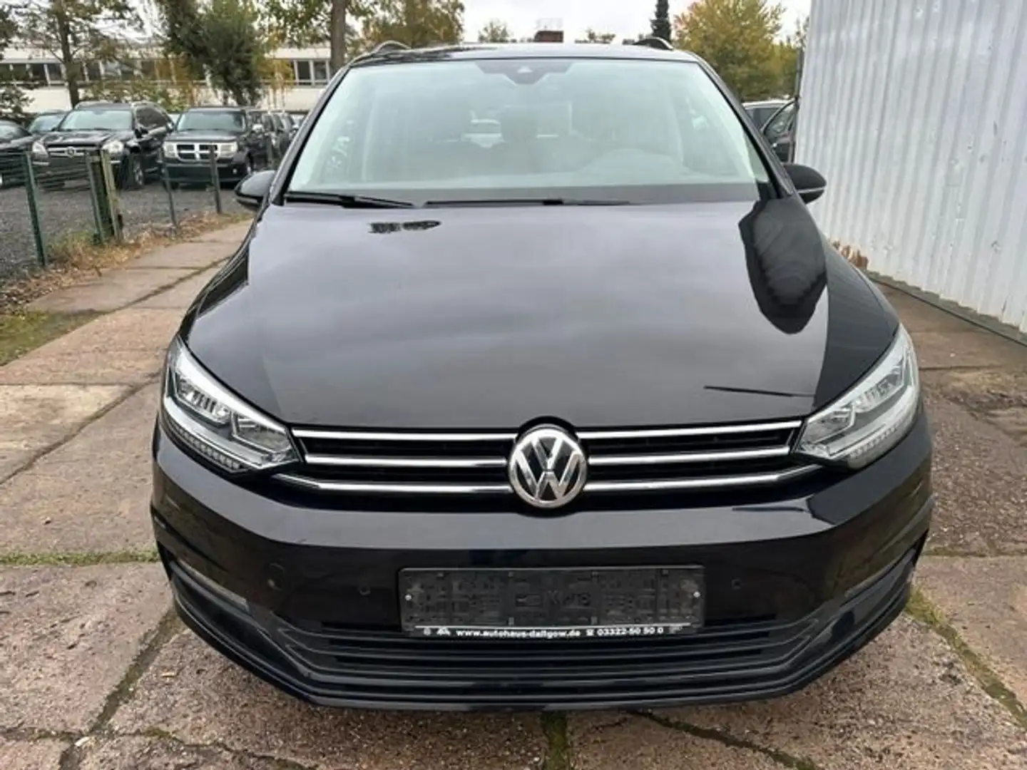 Volkswagen Touran Comfortline *AUTOMATIK*ERSTBESITZ*SCHECKH. Schwarz - 2