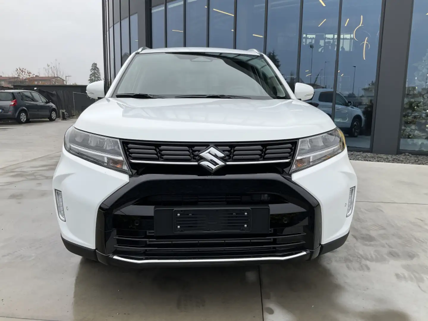 Suzuki Vitara 1.4 Hybrid 4WD Allgrip Top Bianco - 2