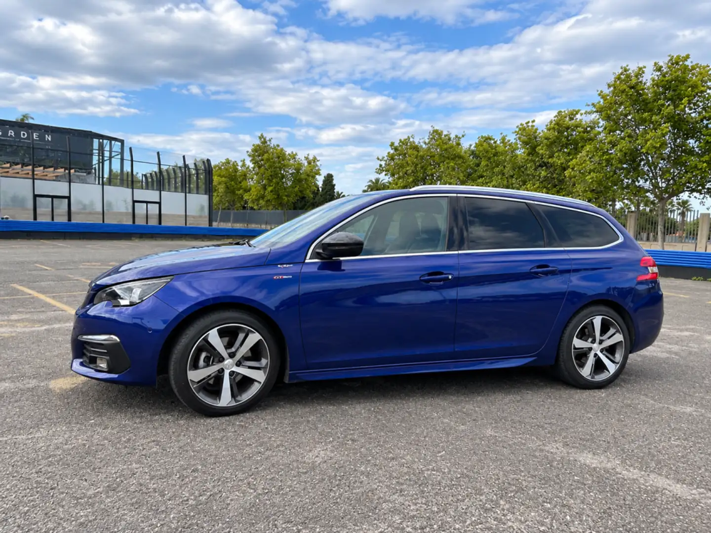 Peugeot 308 SW 1.5BlueHDi S&S GT Line EAT8 130 Azul - 1