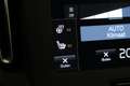 Volvo XC40 T2 Momentum | Stoel+Stuurverwarming | Camera | App Zwart - thumbnail 17