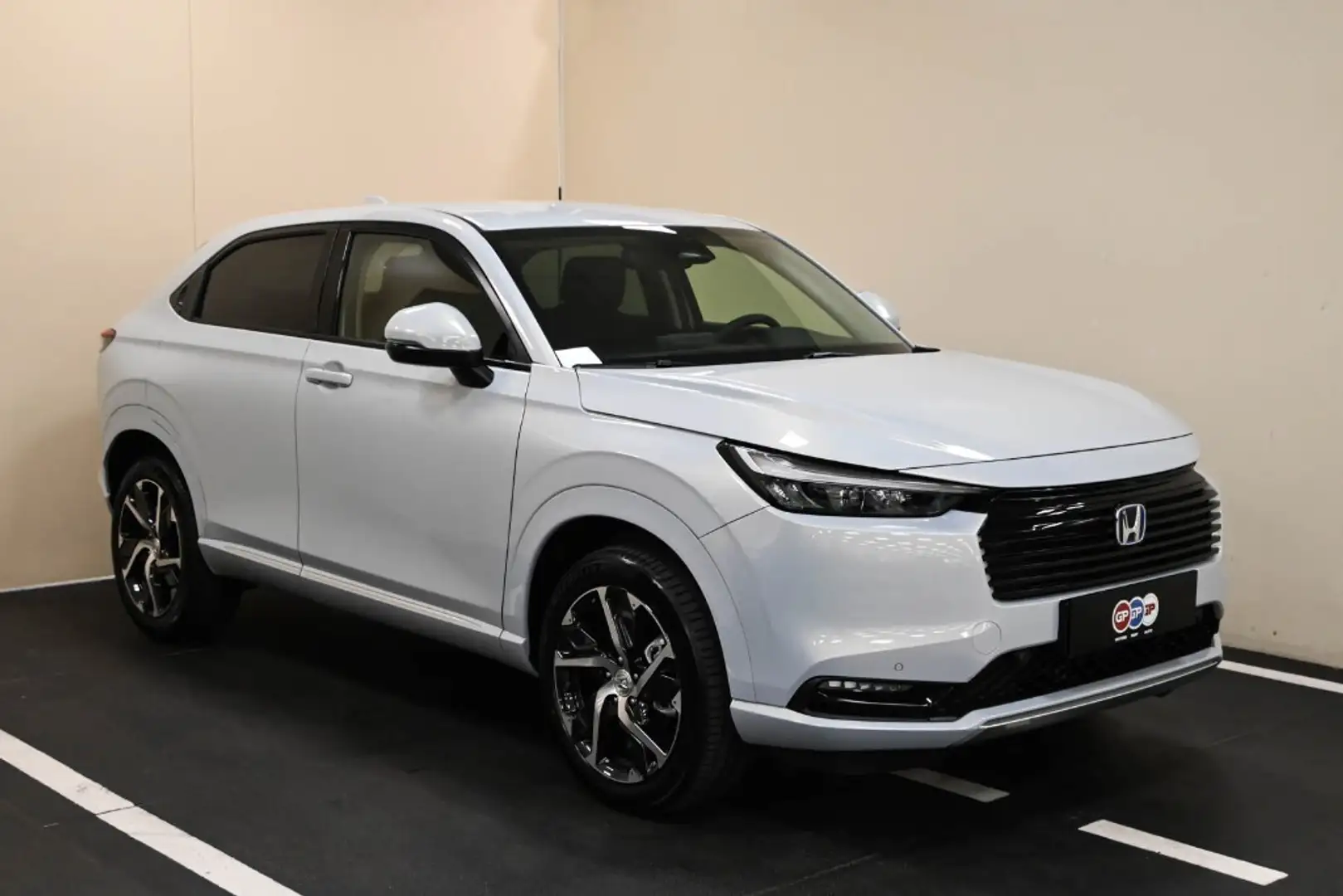 Honda HR-V HR-V 1.5 Hev eCVT Advance Plus Weiß - 1
