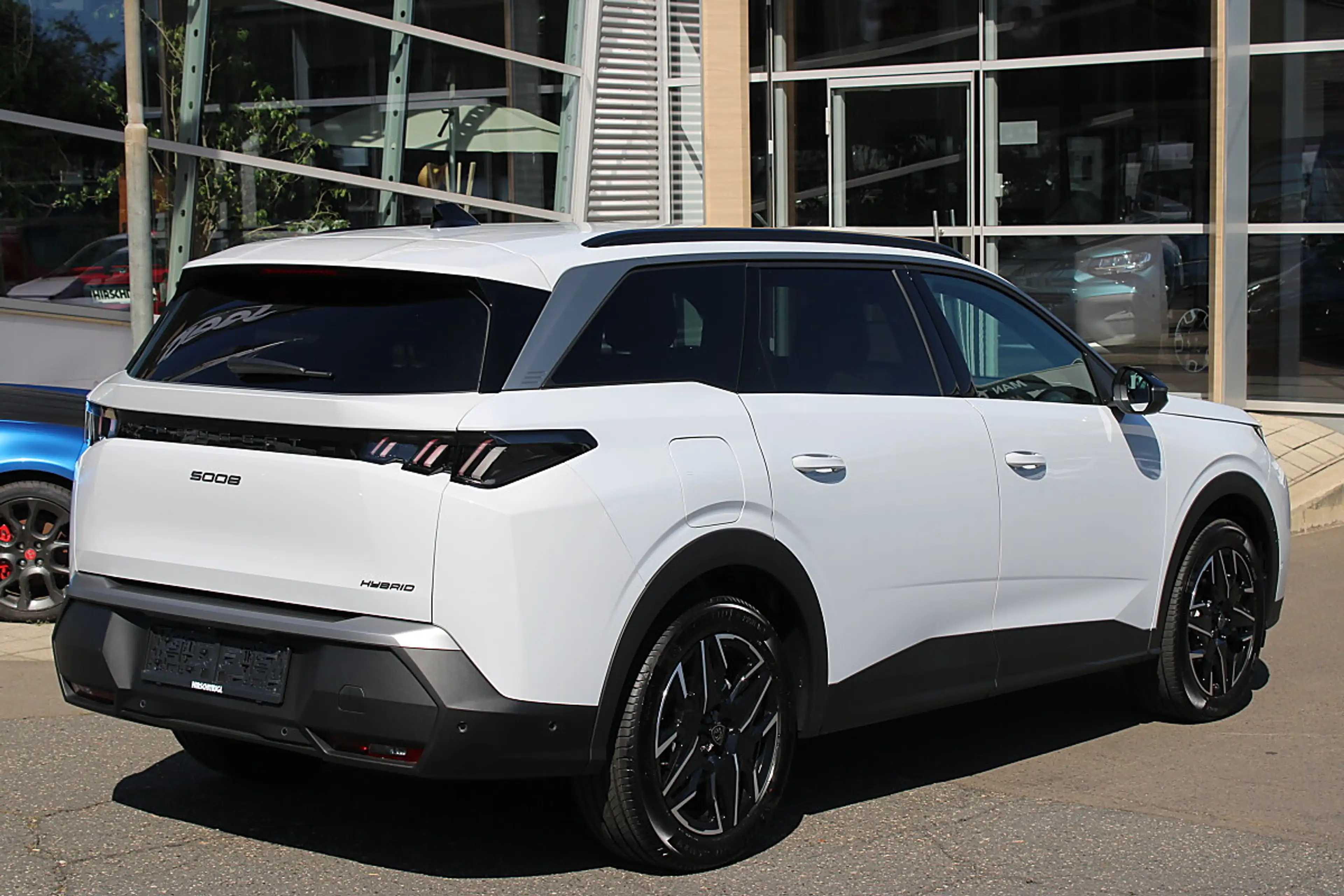Peugeot 5008 Allure mild Hybrid 145 e-DCS6 Aut. — photo 4