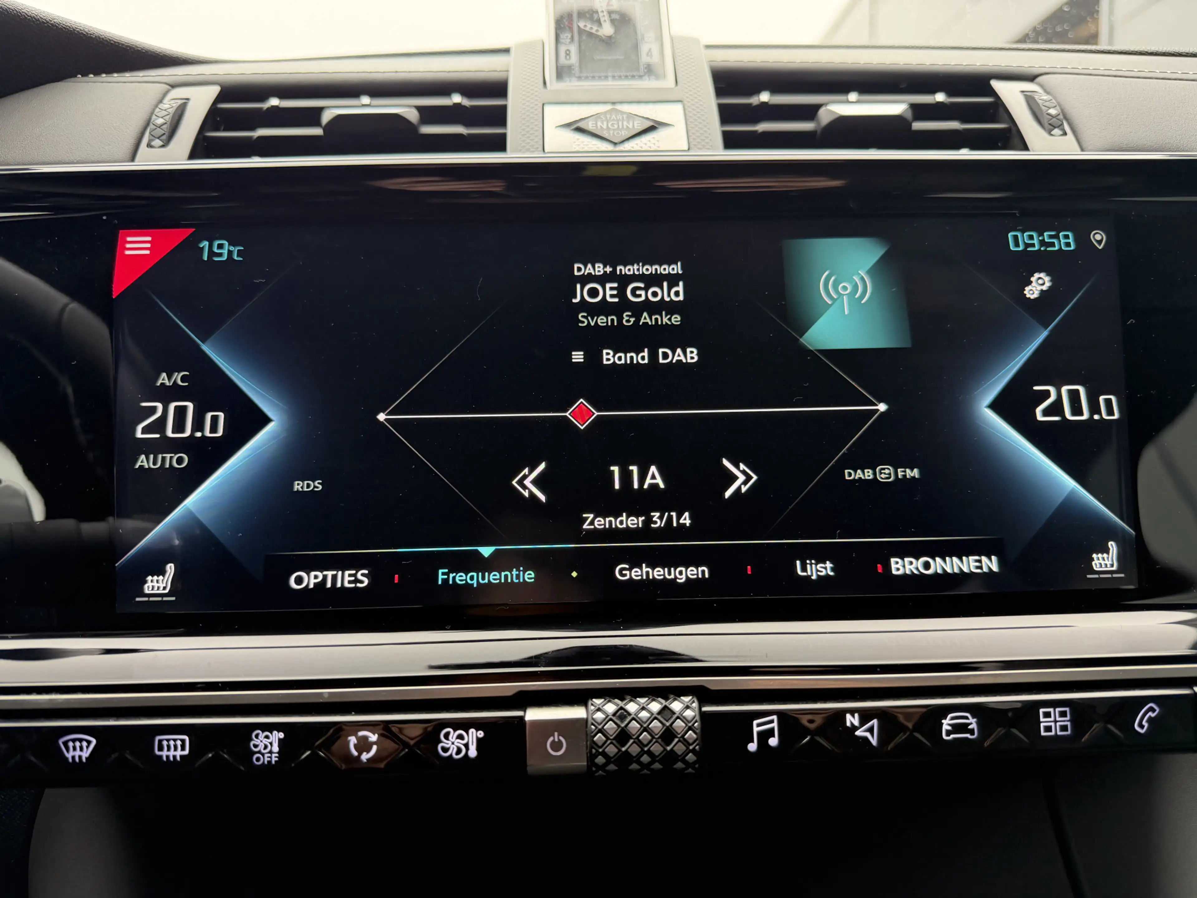 DS Automobiles DS 7 Crossback 300pk E-Tense 4x4 Opera (Elektrisch Schuifdak - Le — photo 32