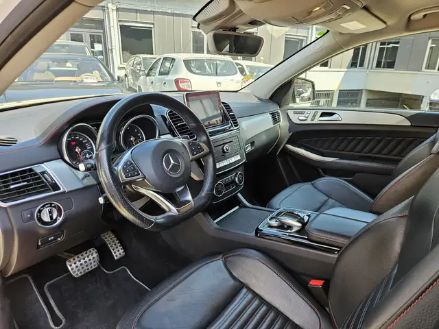 Mercedes-Benz Gle view 7