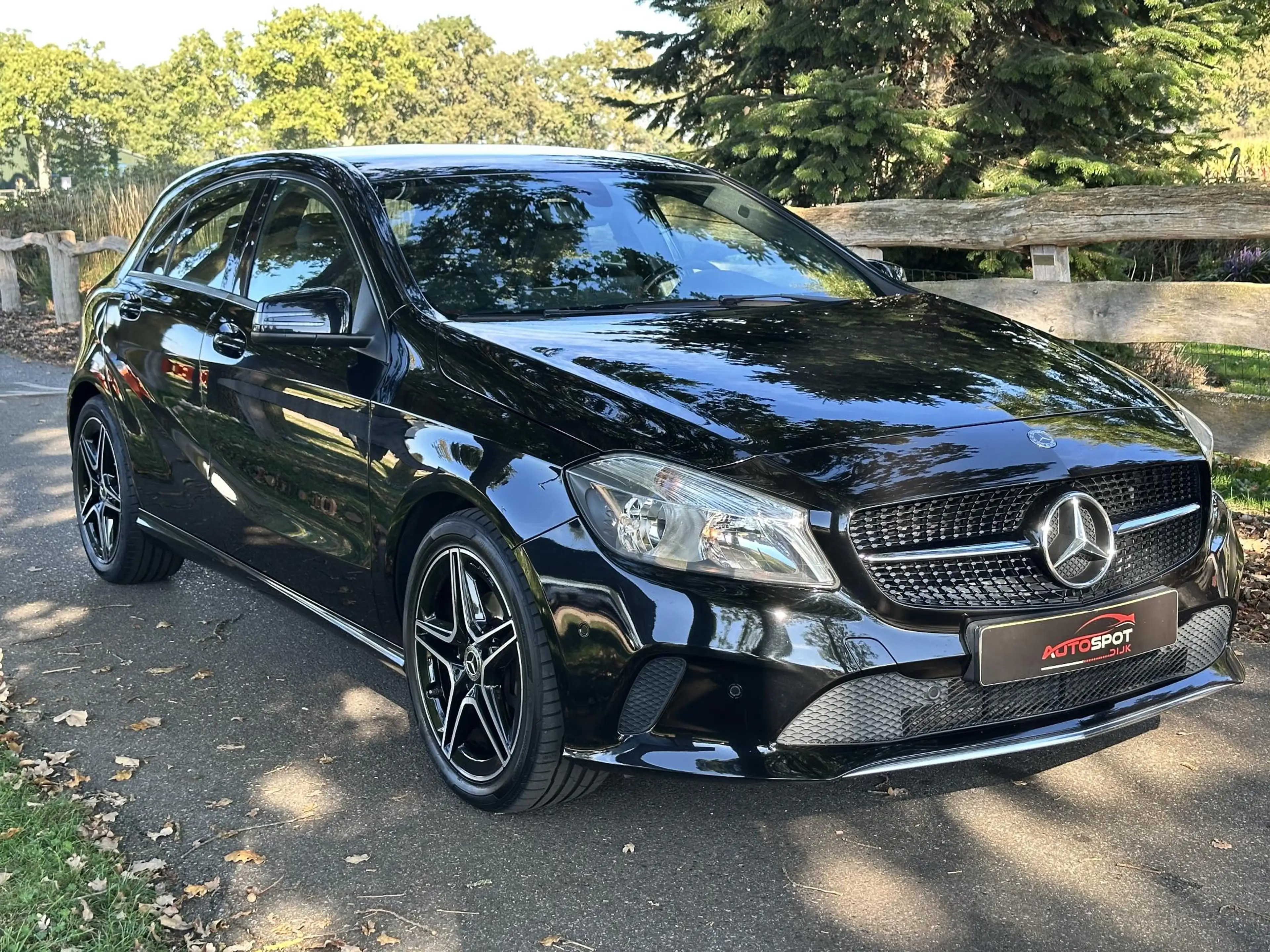 Mercedes-Benz A 180 Business Solution AMG — photo 8