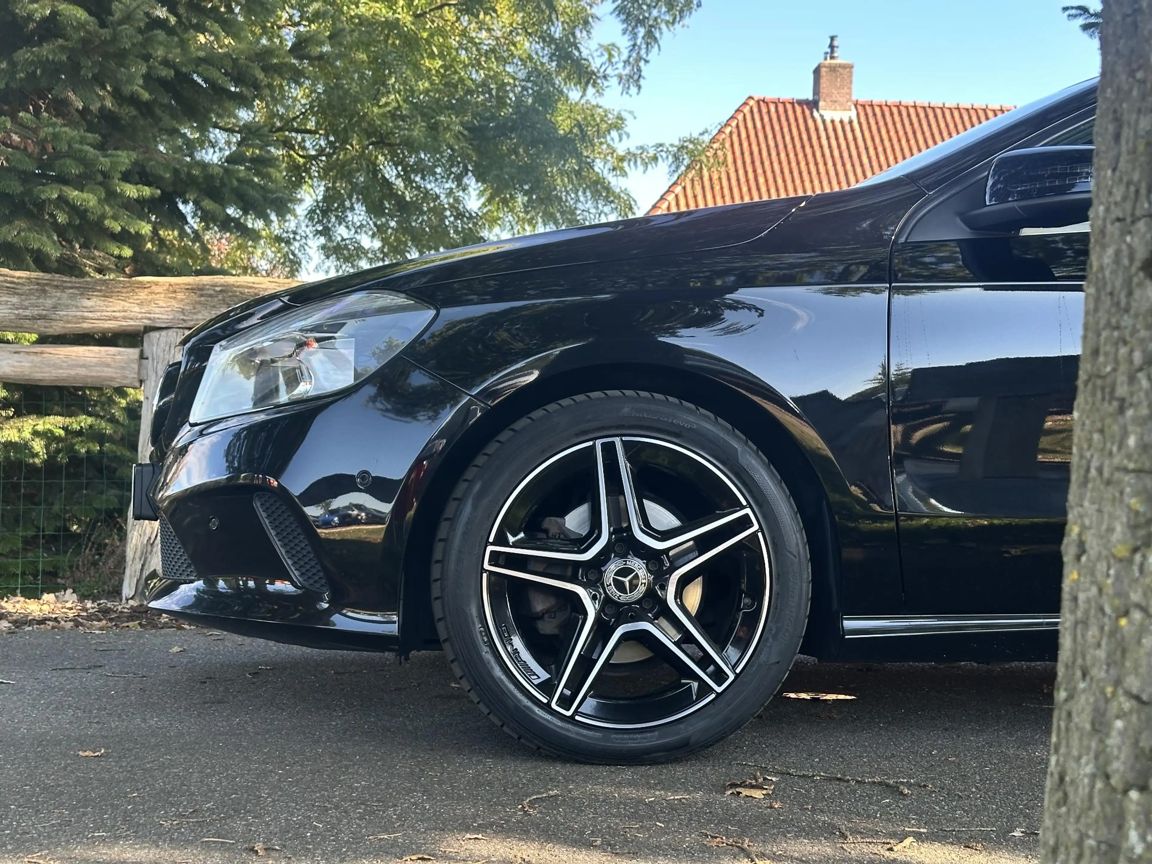 Mercedes-Benz A 180 Business Solution AMG — photo 15