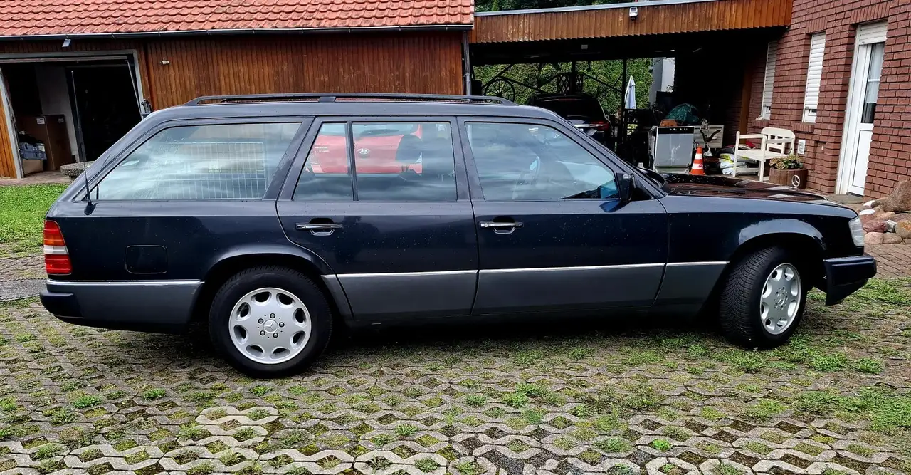 Mercedes-Benz 220, foto 6