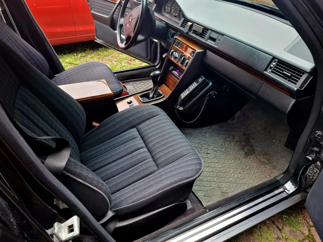 Mercedes-Benz 220, foto 10