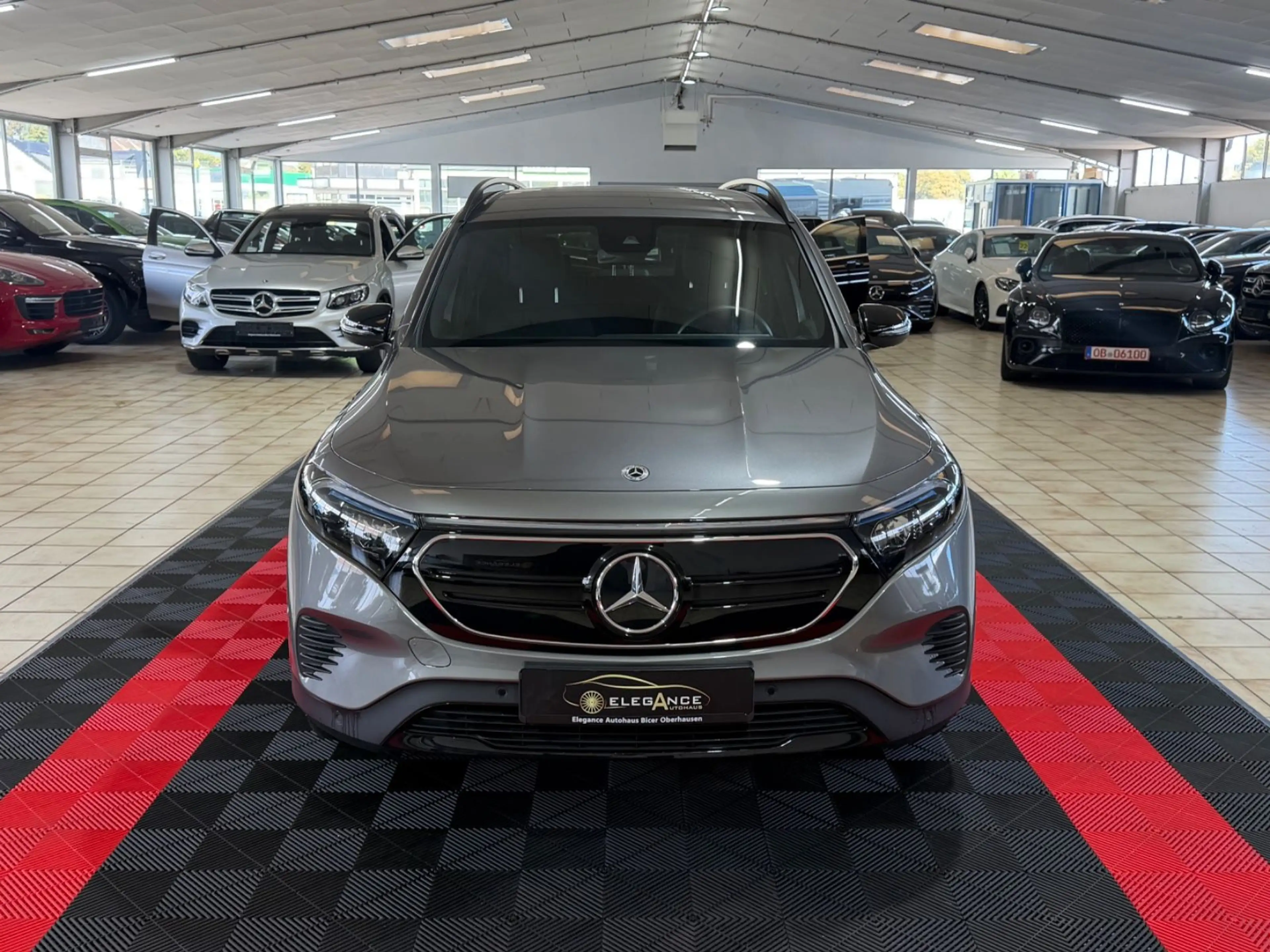 Mercedes-Benz EQB 250 LED*KAMERA*AMBIENTE*DAB*BAT 98%* — photo 3