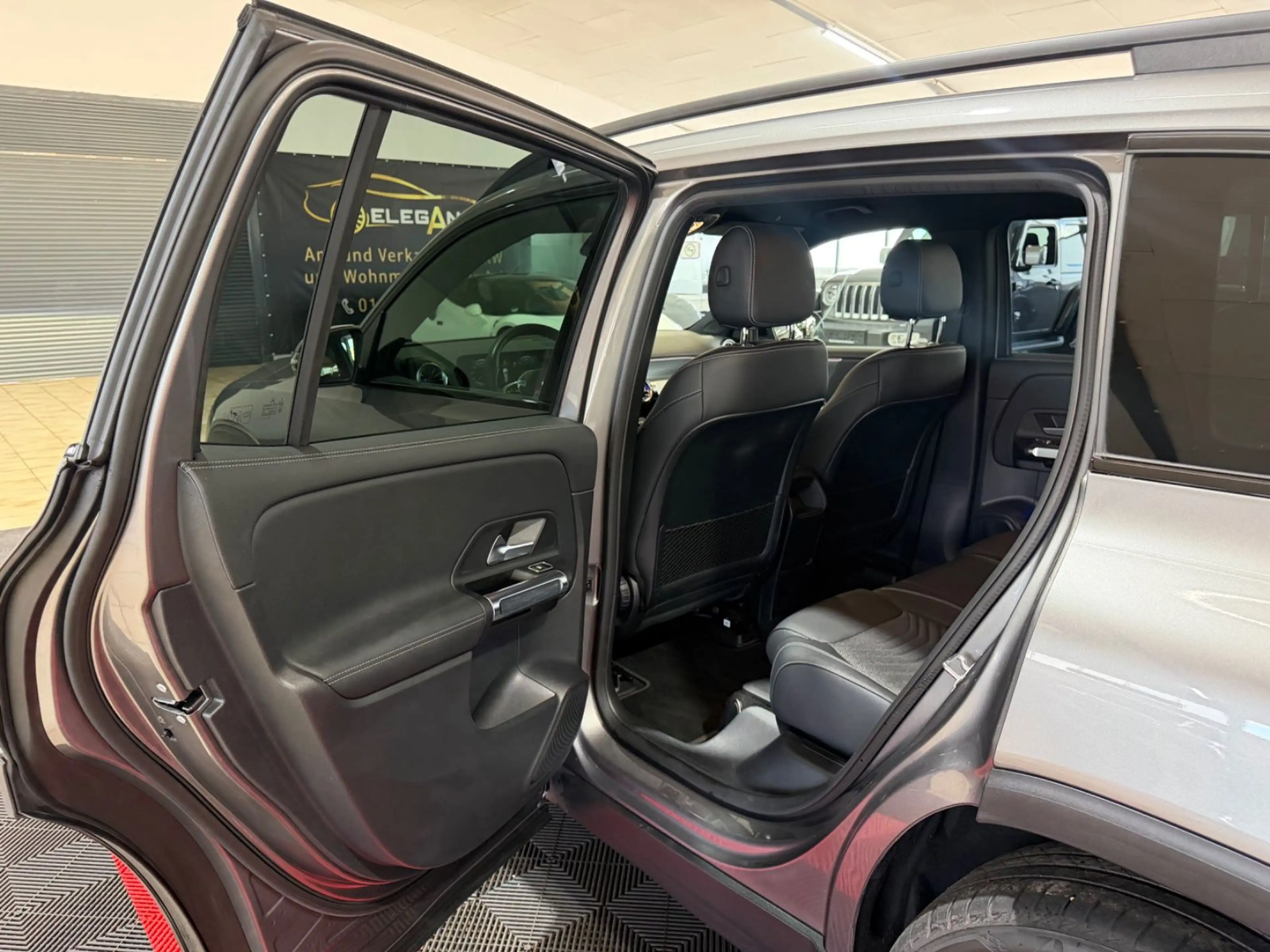 Mercedes-Benz EQB 250 LED*KAMERA*AMBIENTE*DAB*BAT 98%* — photo 14