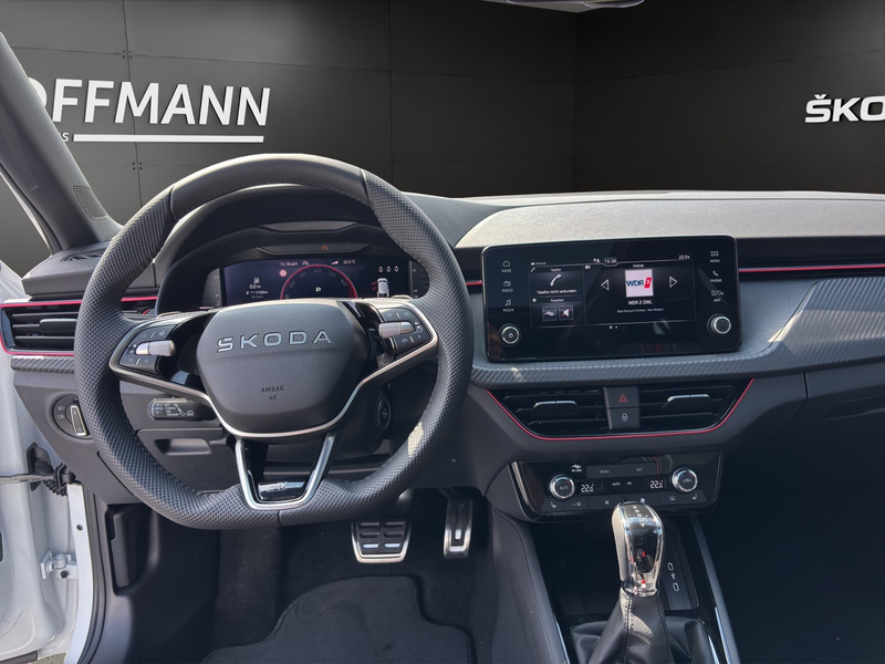 Skoda Scala 1.0 TSI Monte Carlo DSG — photo 8