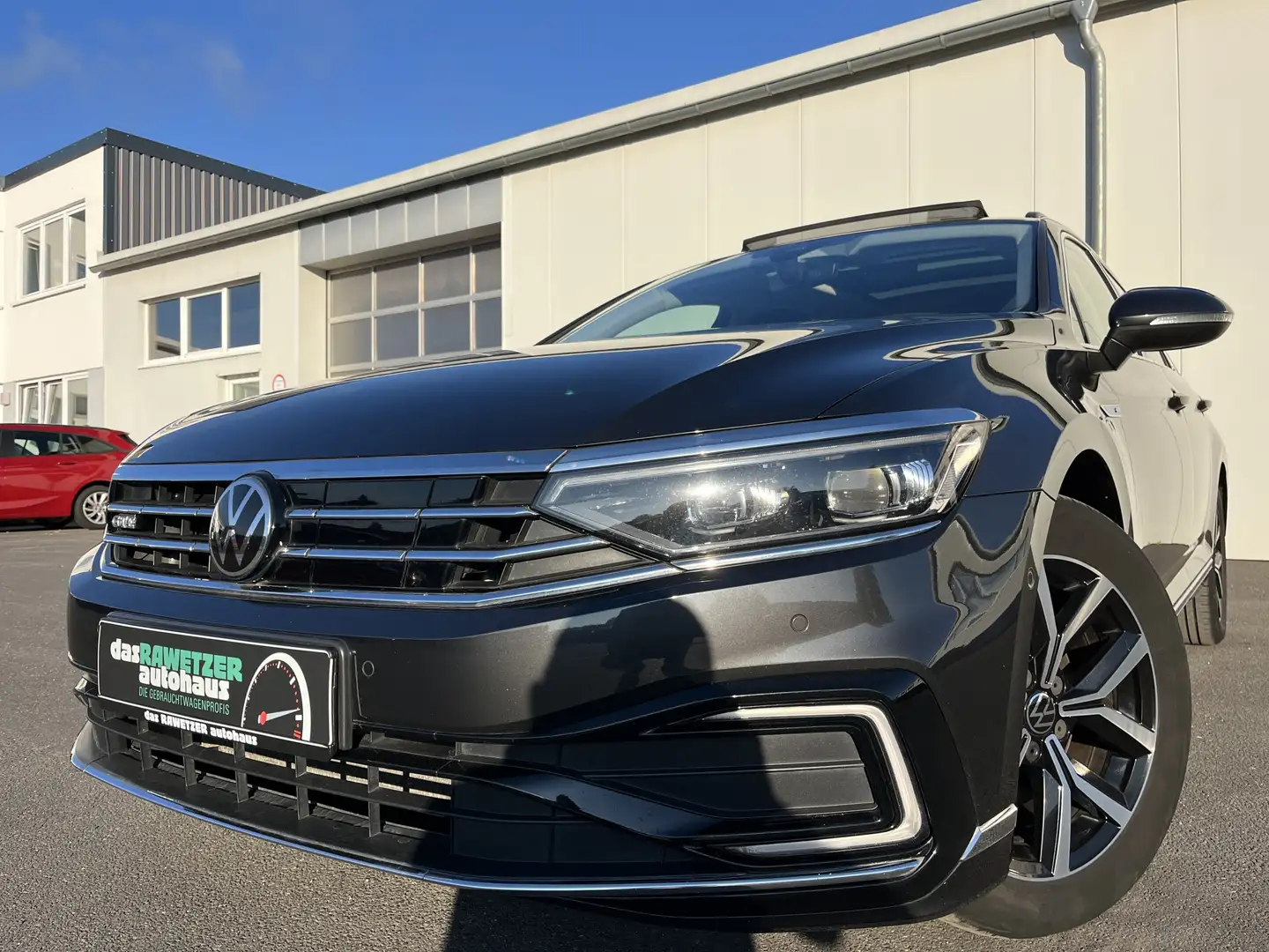 Volkswagen Passat Variant GTE 1.4 TSI 125€ m. 20% Anzahlung AHK Travel Ass Grau - 1